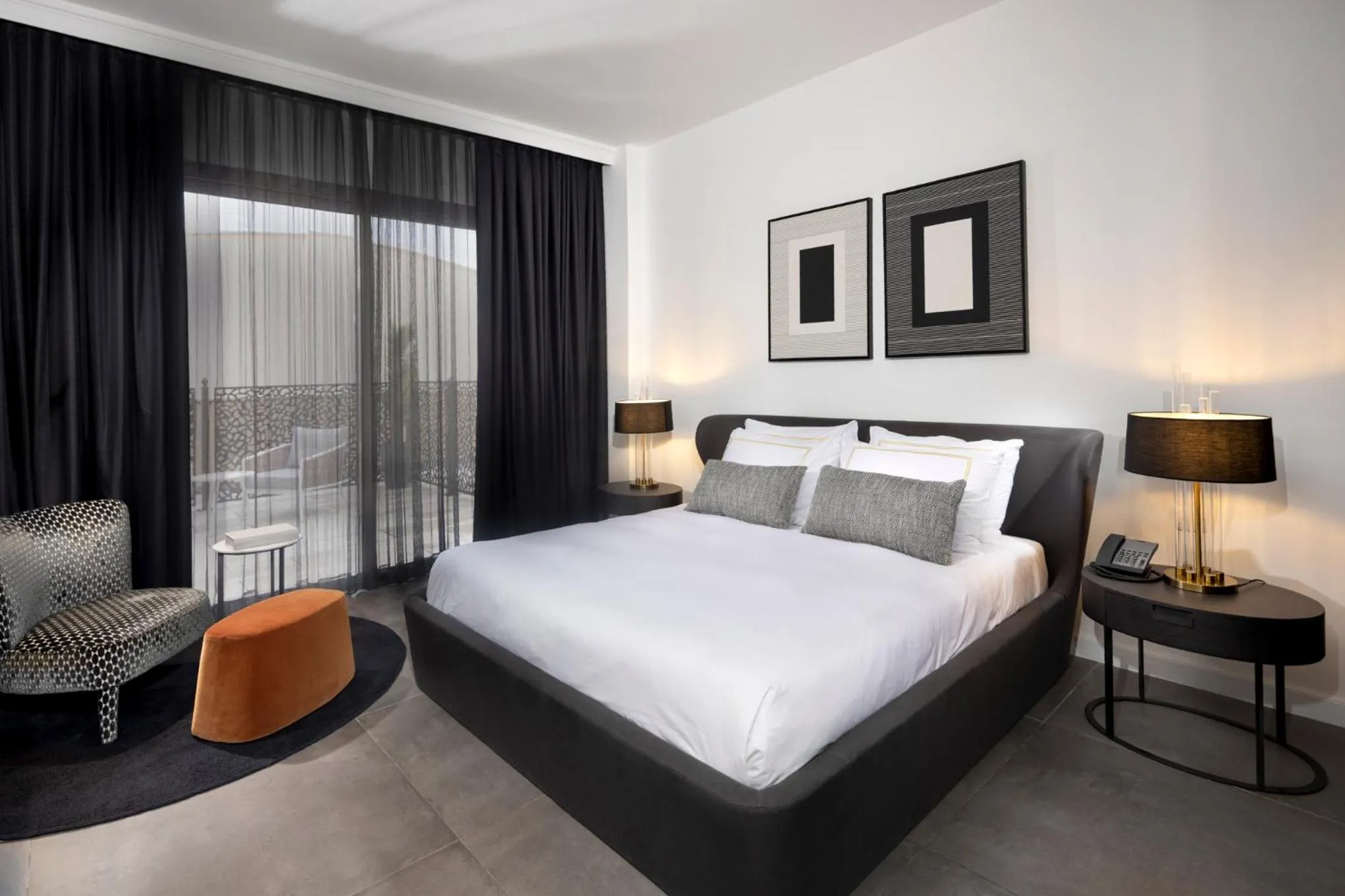 Bed in Dhotel - די הוטל