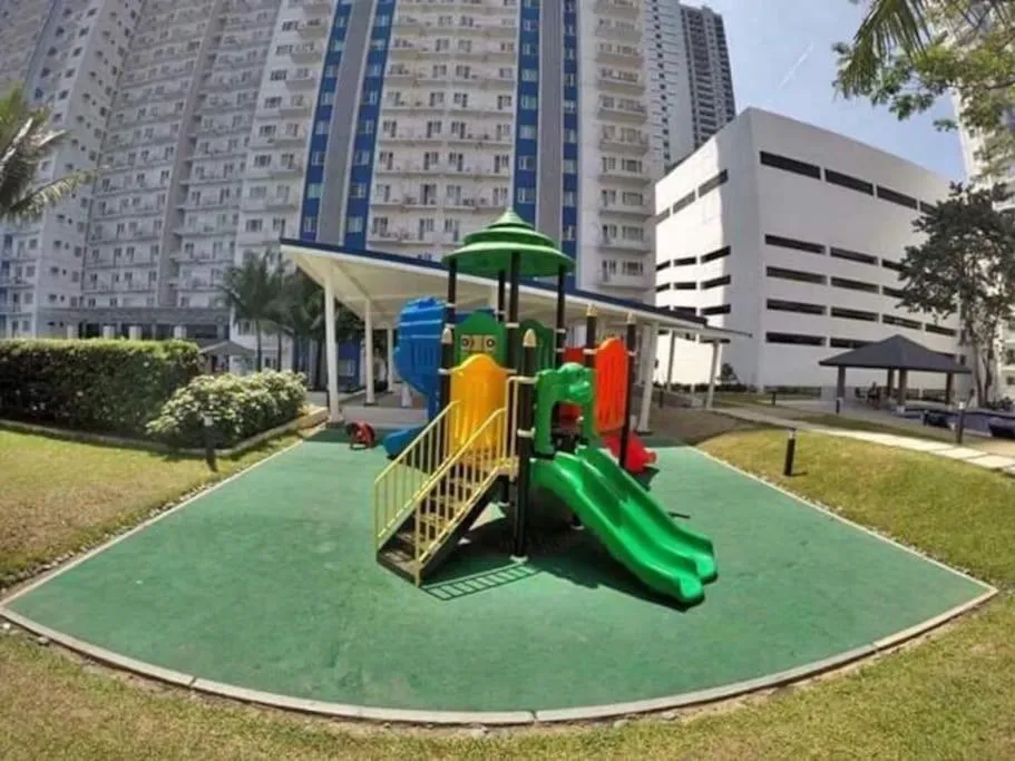 Grass Residences SM North Edsa and Trinoma