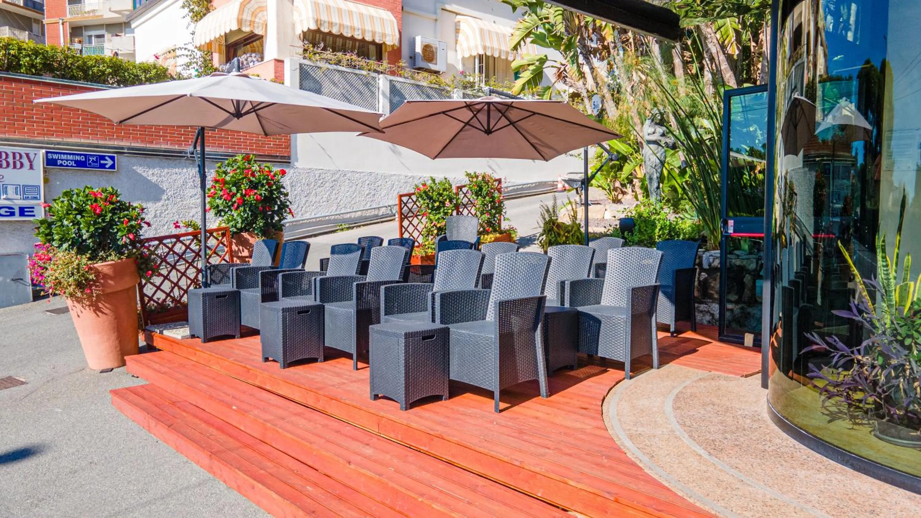 Patio in Bobby Executive