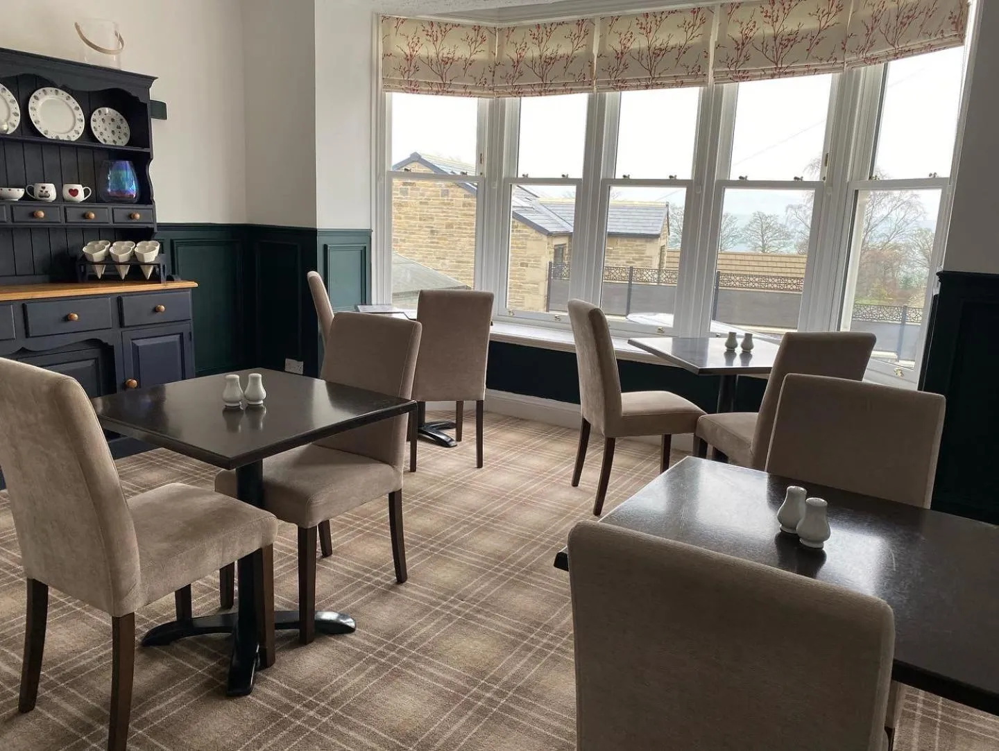 Restaurant/places to eat in Haven House