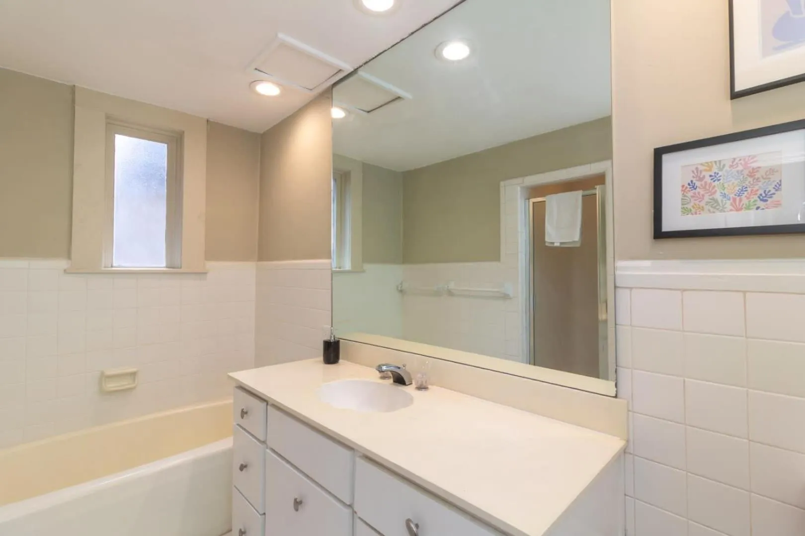 Royal in Columbus- Midtown Columbus Castle