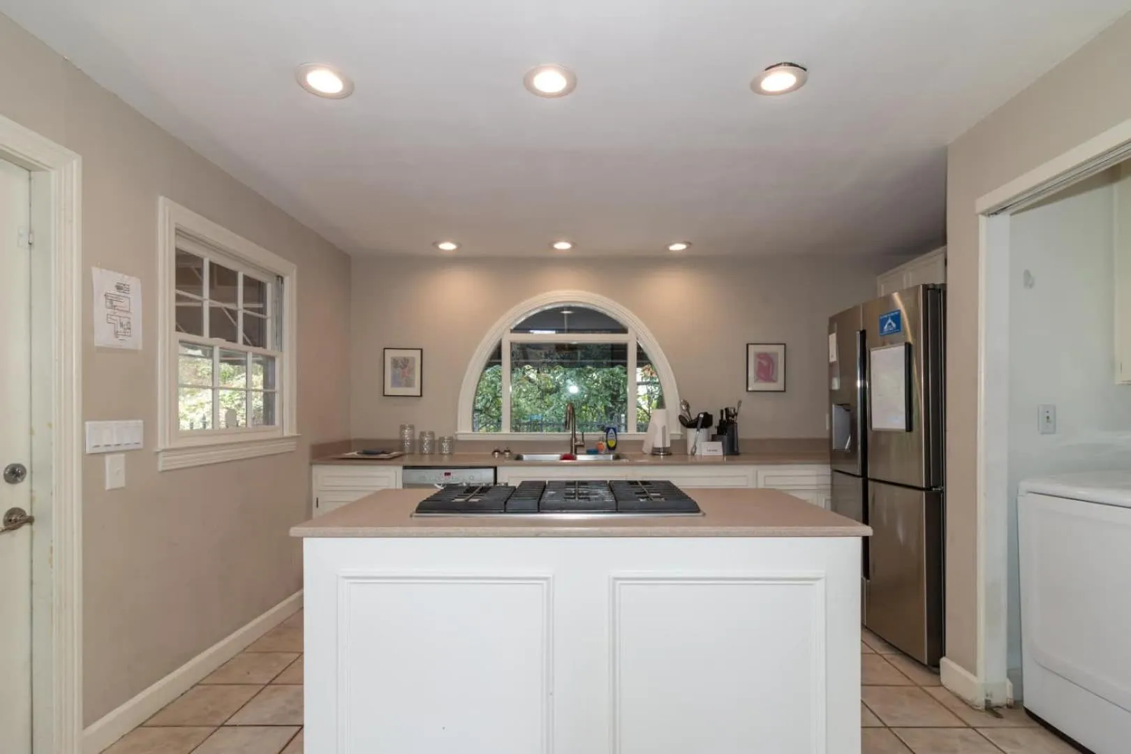 Royal in Columbus- Midtown Columbus Castle