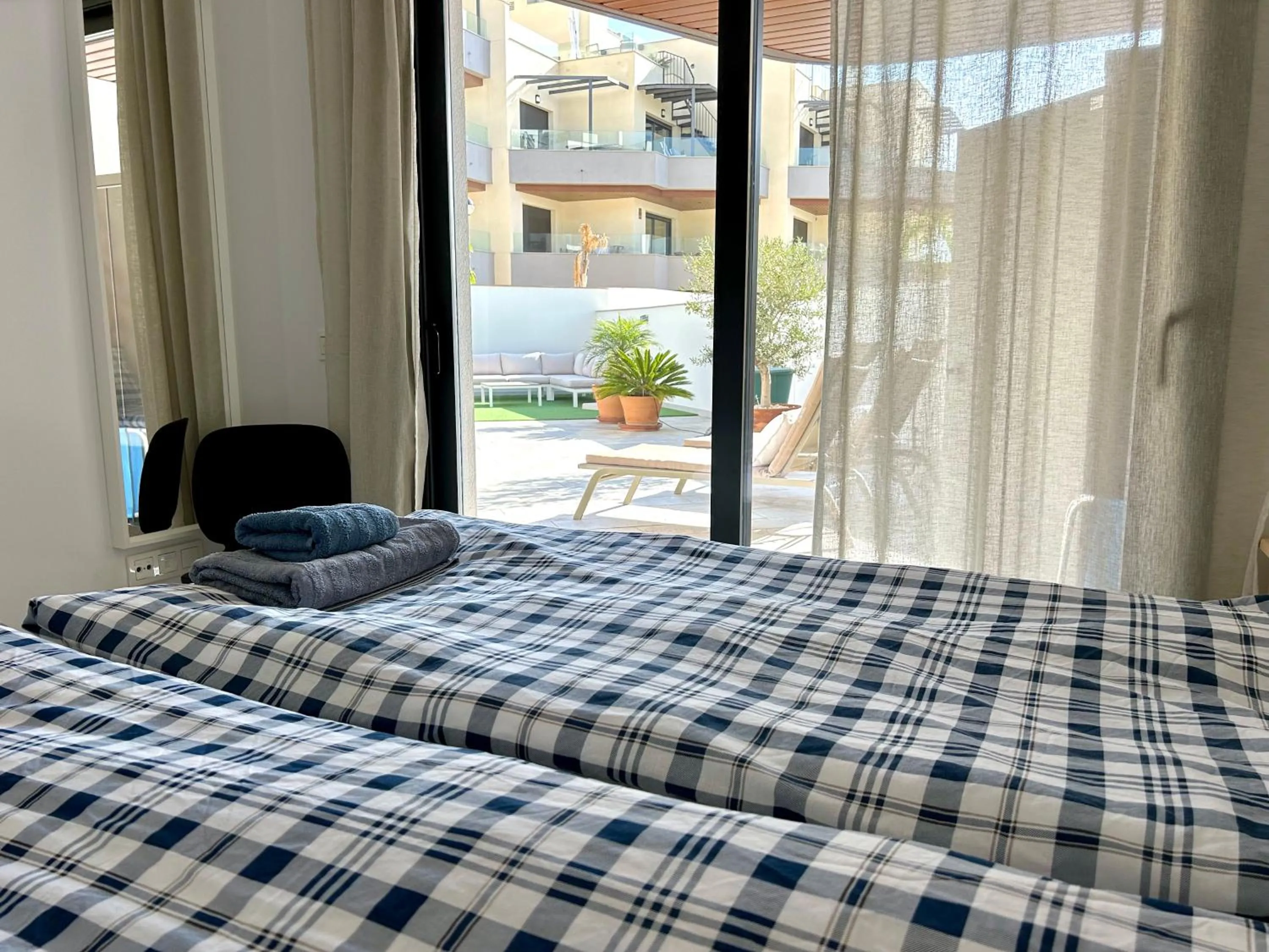 Patio, Bed in Gran terraza en Marinsa Beach Torrox
