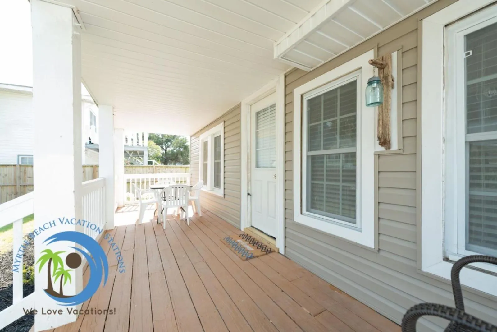 Property building in Cg Cottage Down