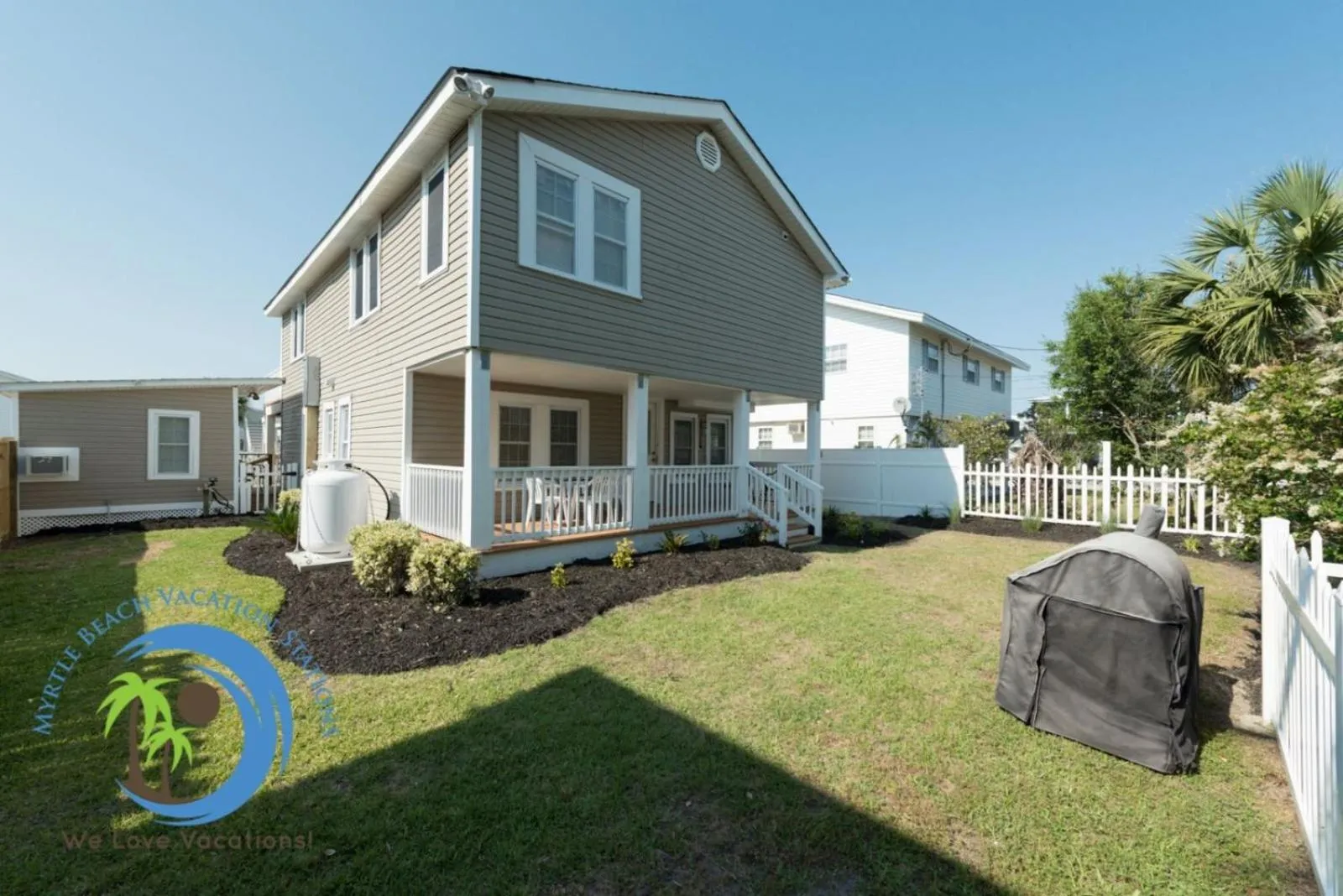 Property building in Cg Cottage Up