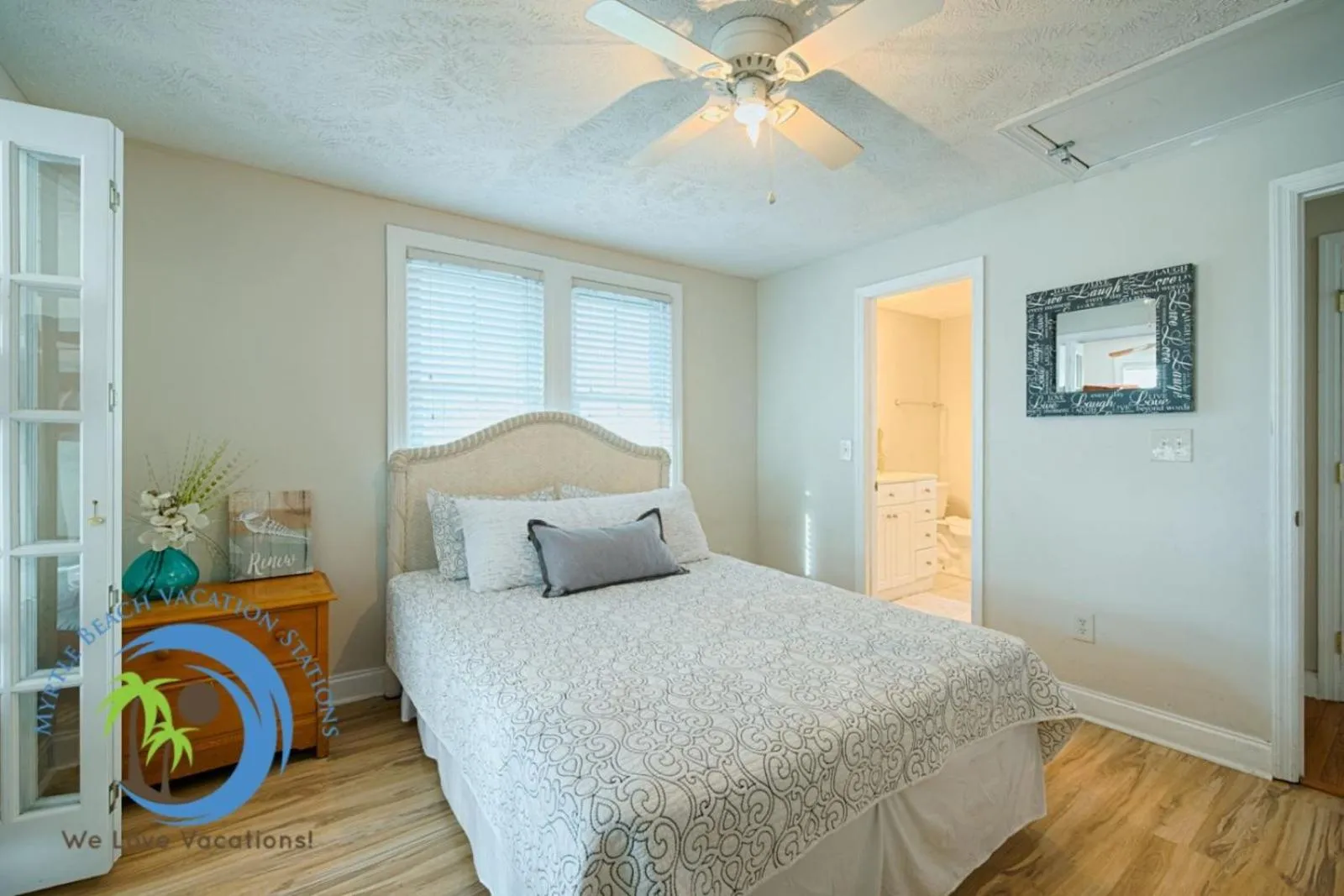 Property building, Bed in Cg Cottage Up