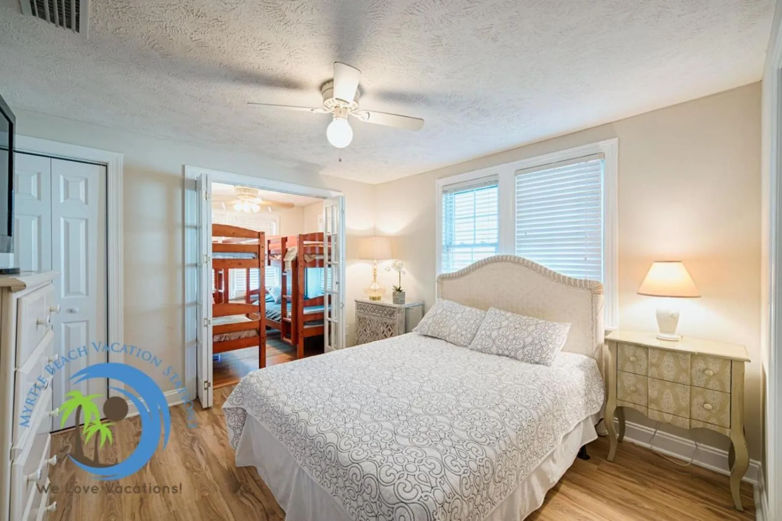 Property building, Bed in Cg Cottage Up