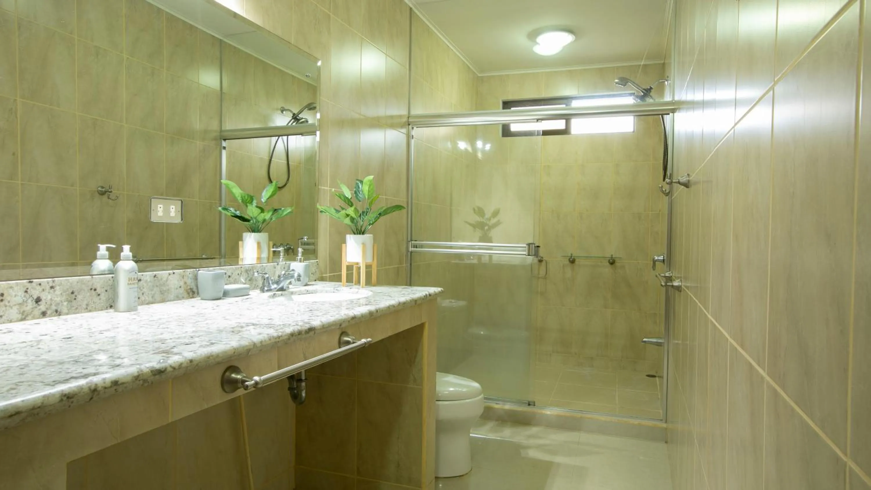 Shower in Coati Arenal Lodge