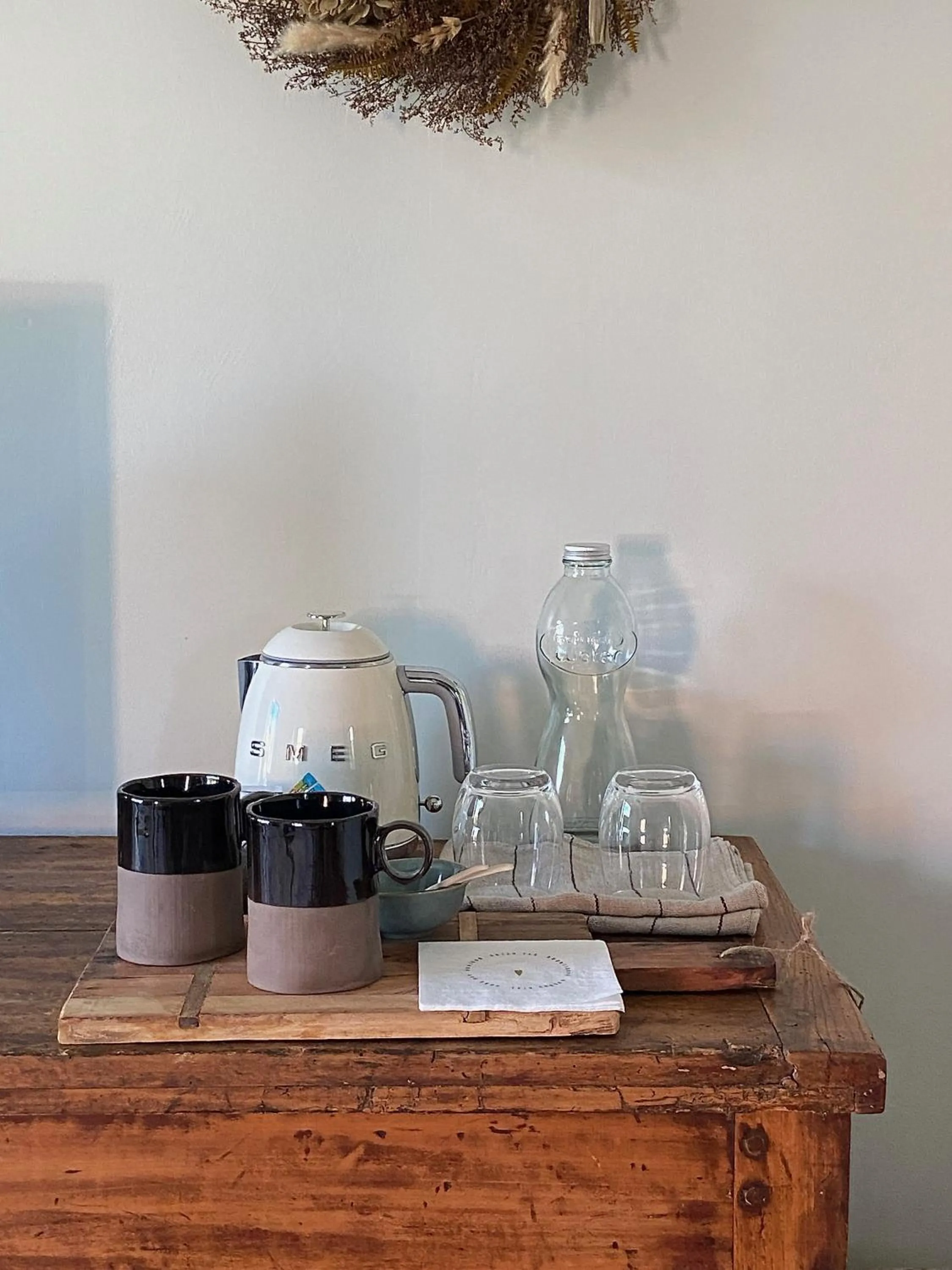 Coffee/tea facilities in Un matin de mai