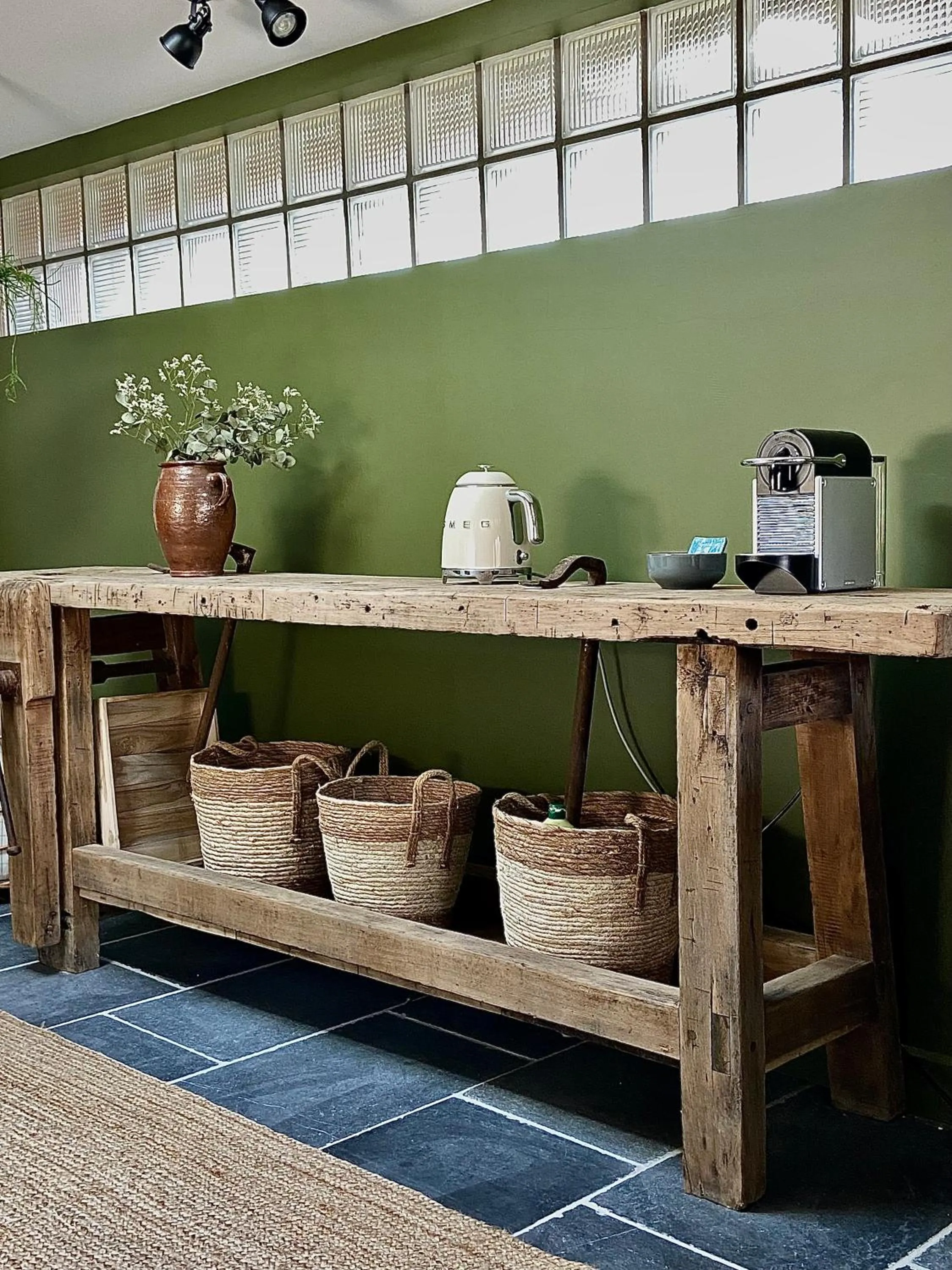Coffee/tea facilities in Un matin de mai