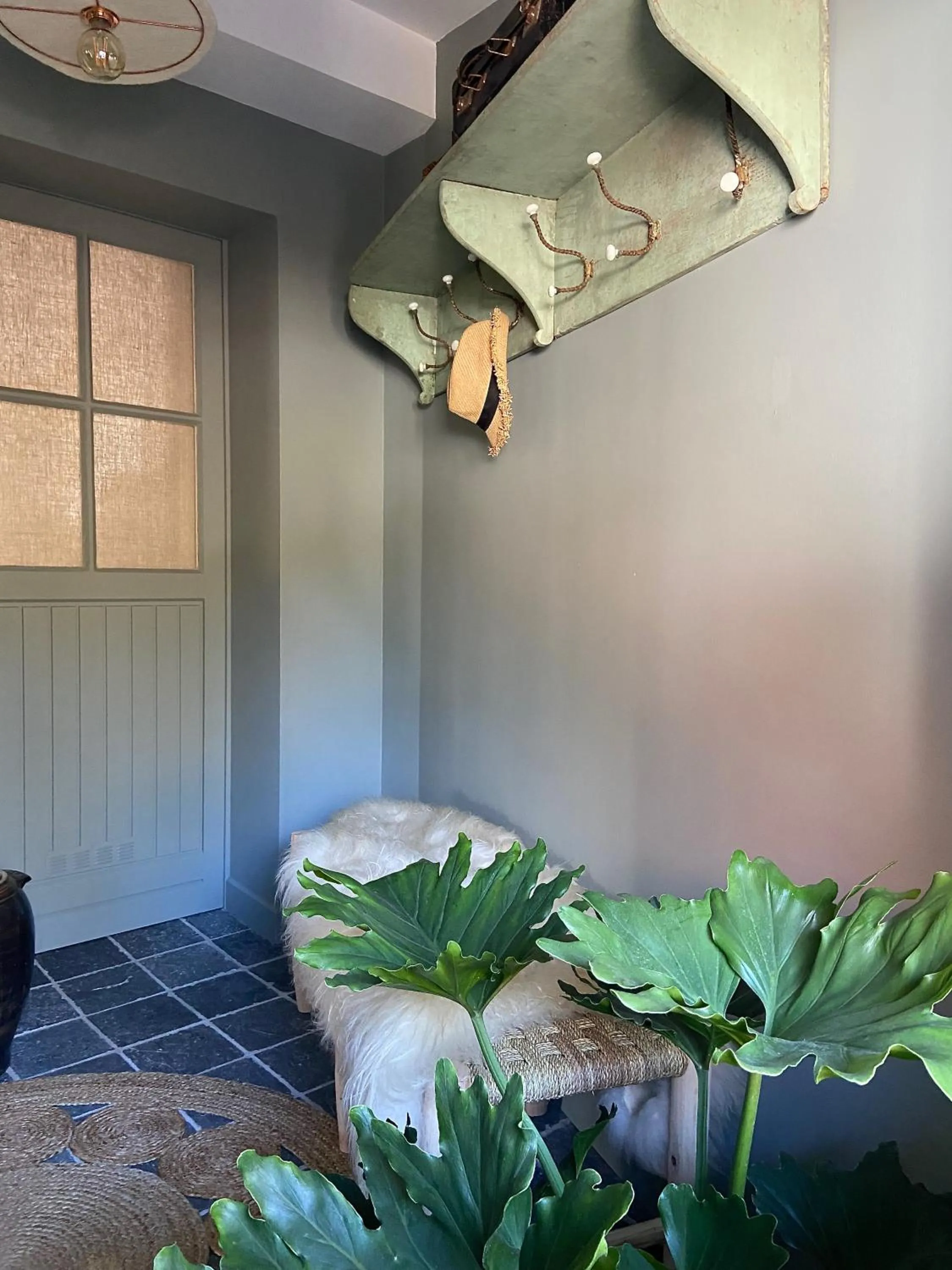 Decorative detail in Un matin de mai