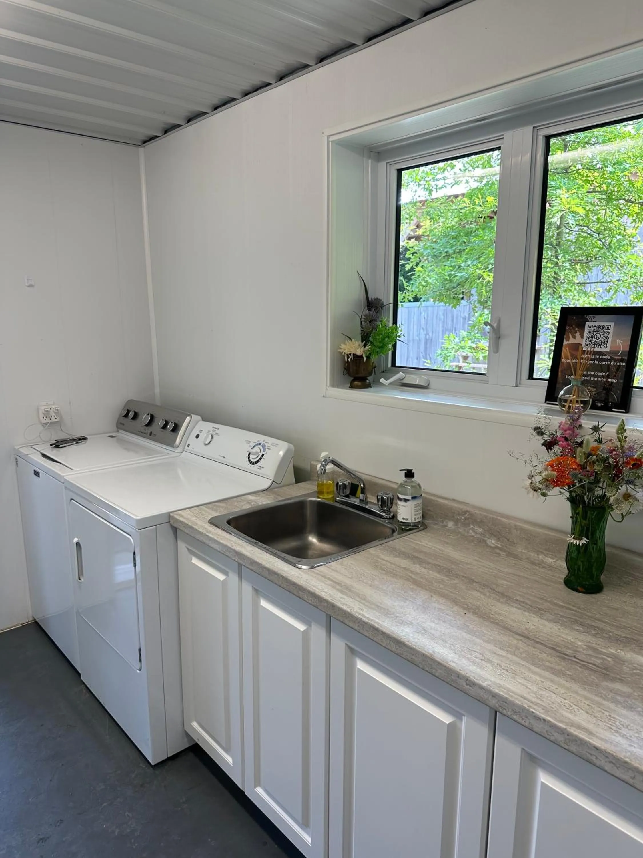 washing machine in Station Chene rouge