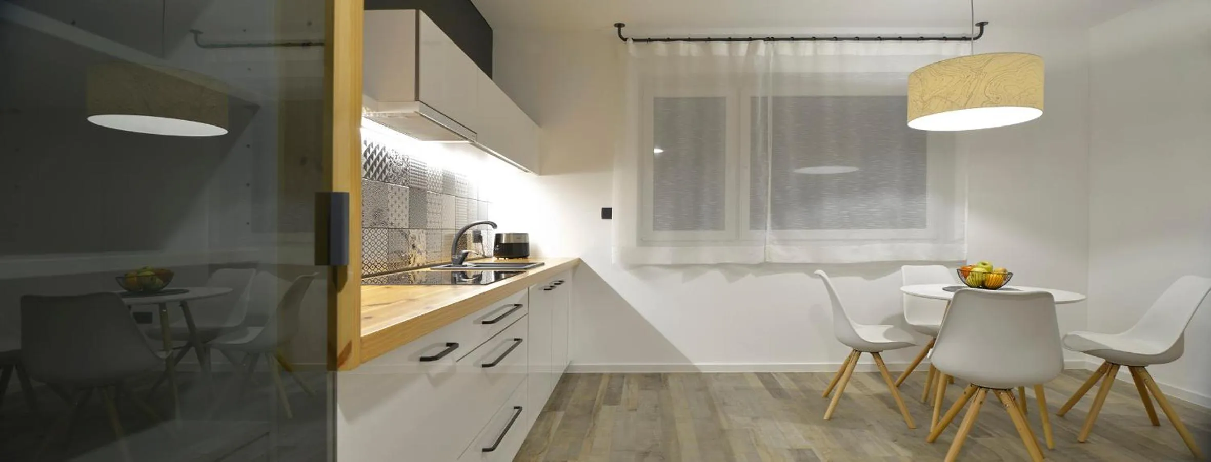 Kitchen or kitchenette in CITYMAP HOTEL APPARTMENTS Maribor-Free parking!