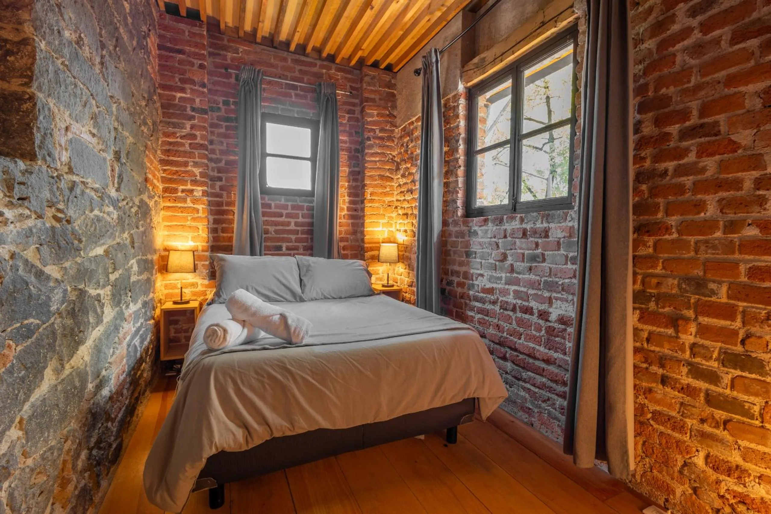 Bed in Mina 32 - Coyoacan