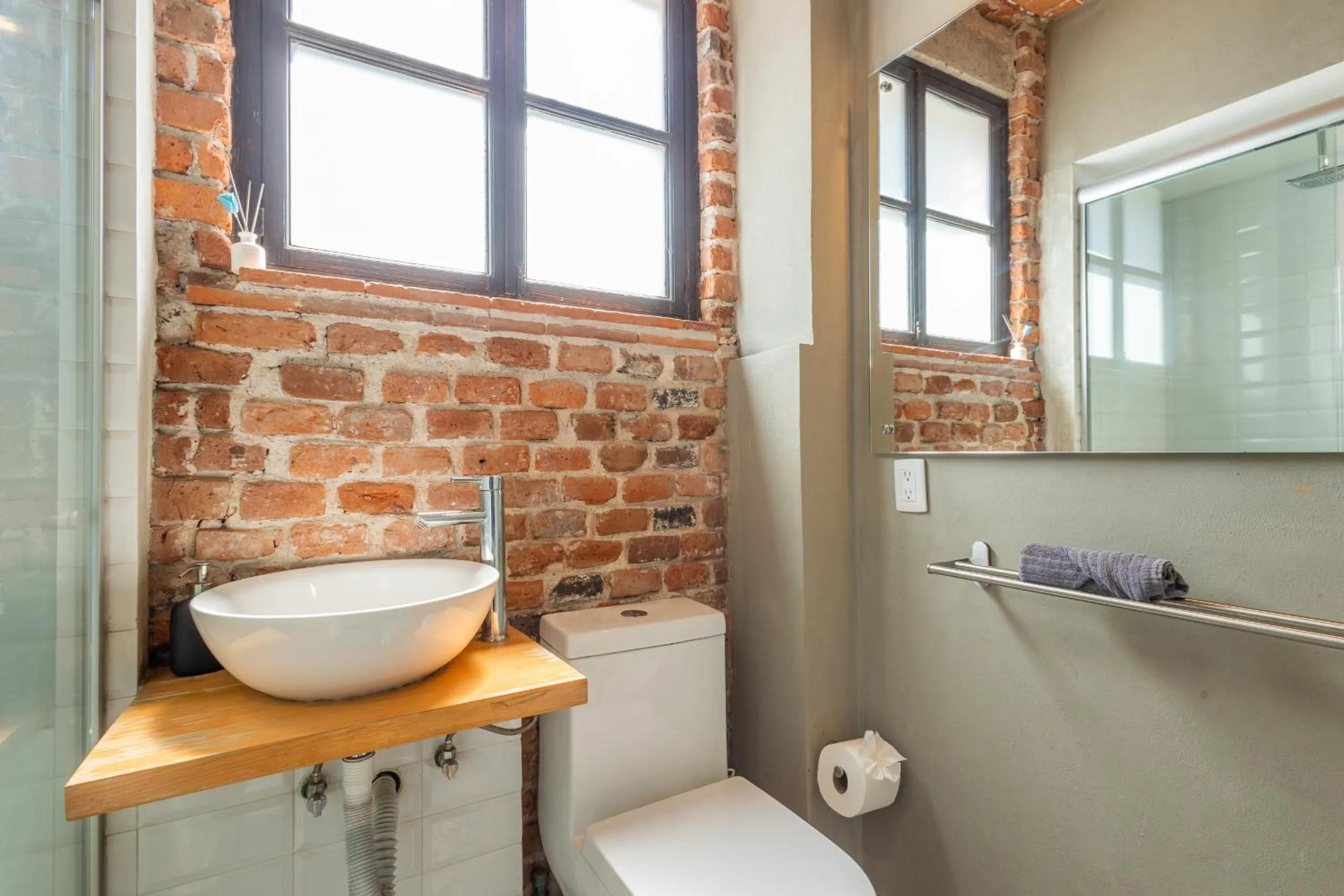 Bathroom in Mina 32 - Coyoacan