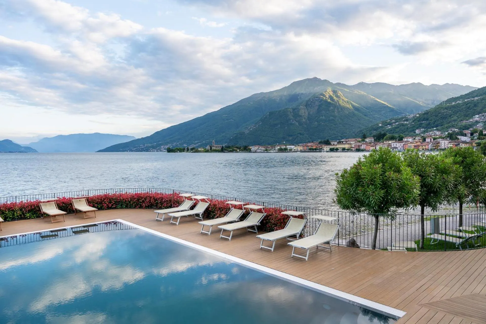 Lake view in Hotel Regina