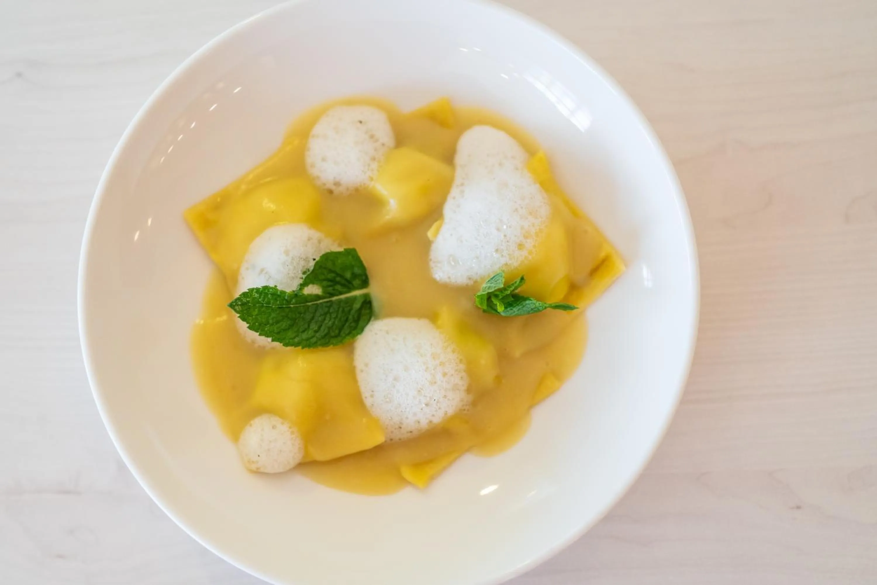 Food and drinks in Hotel Regina