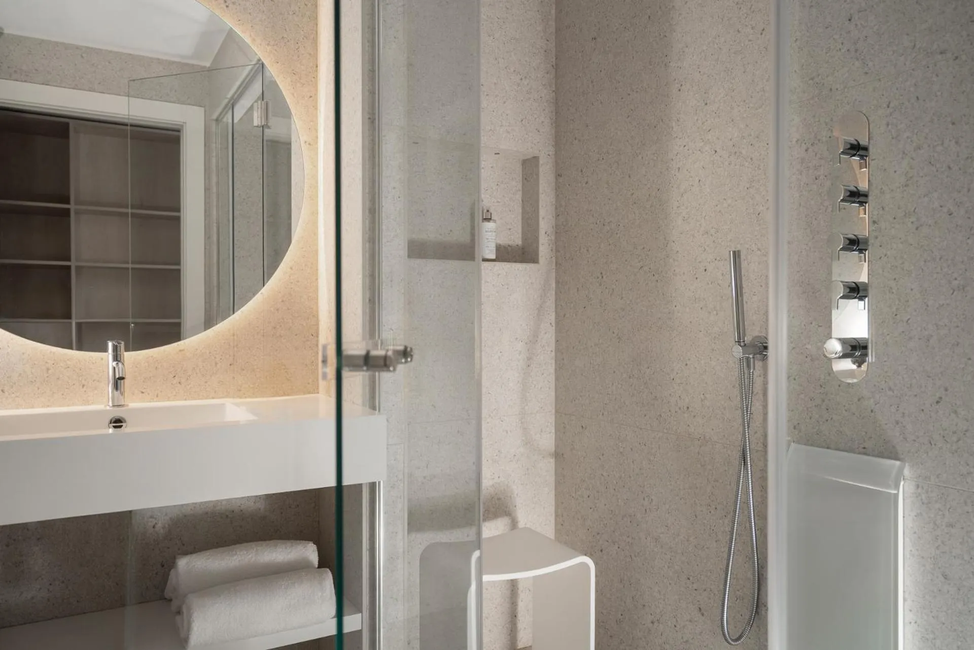 Bathroom in Hotel Regina