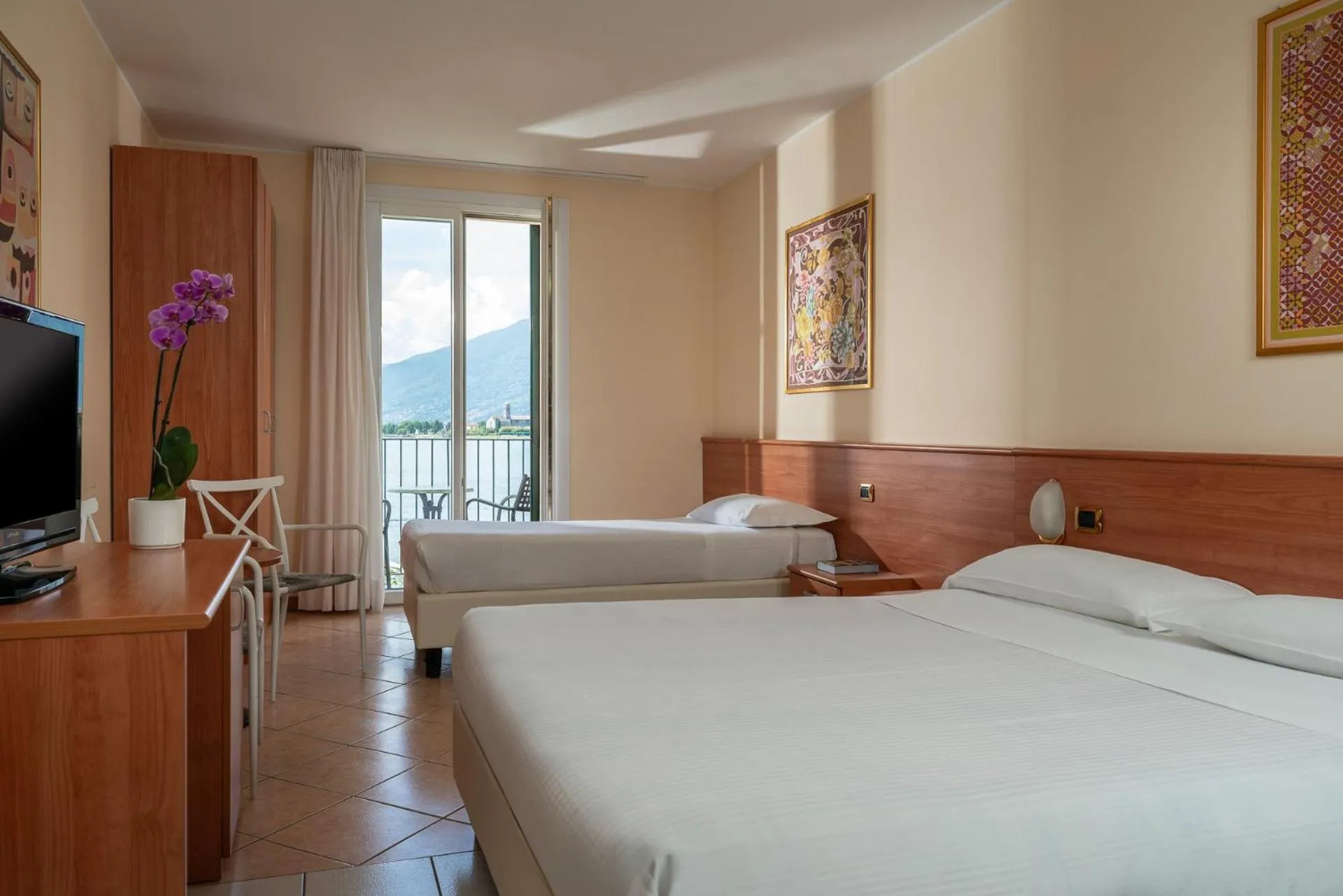 Bedroom, Bed in Hotel Regina