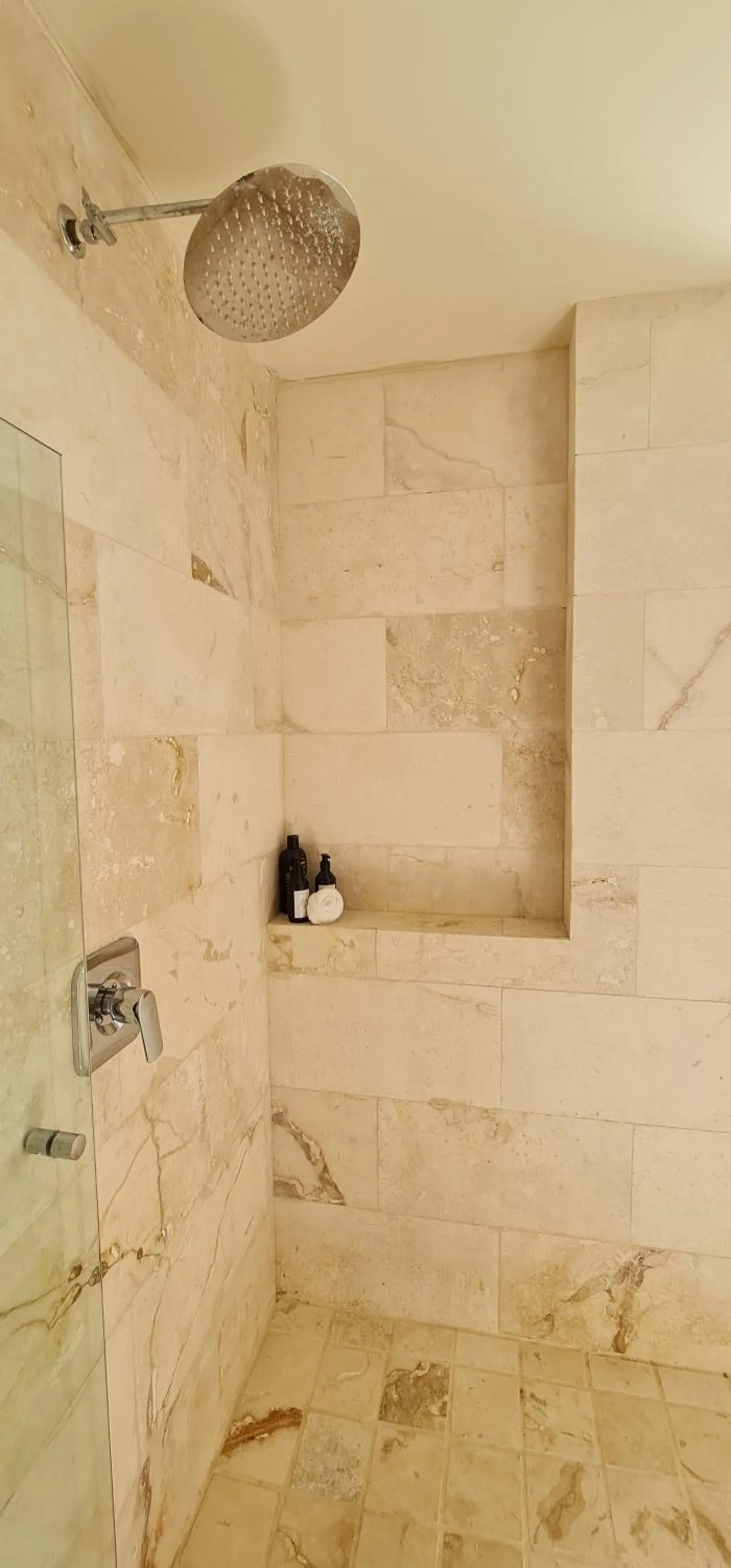 Bathroom in CASA REYES Stunning Rooftop Oceanview
