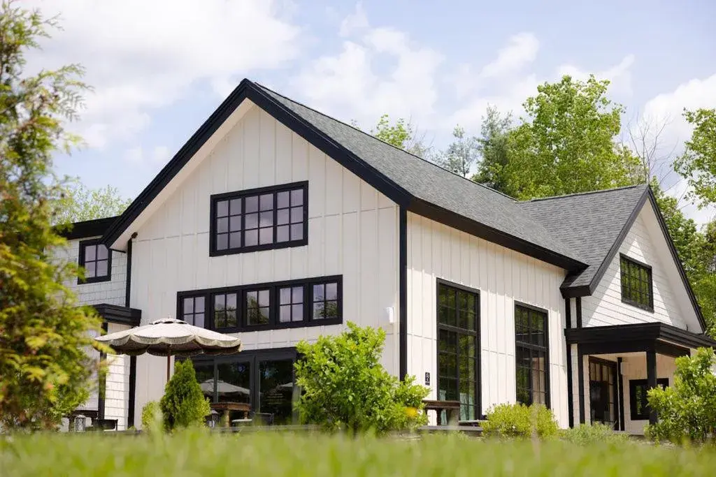 Property building in Berkshires Untold Property building in Berkshires Untold