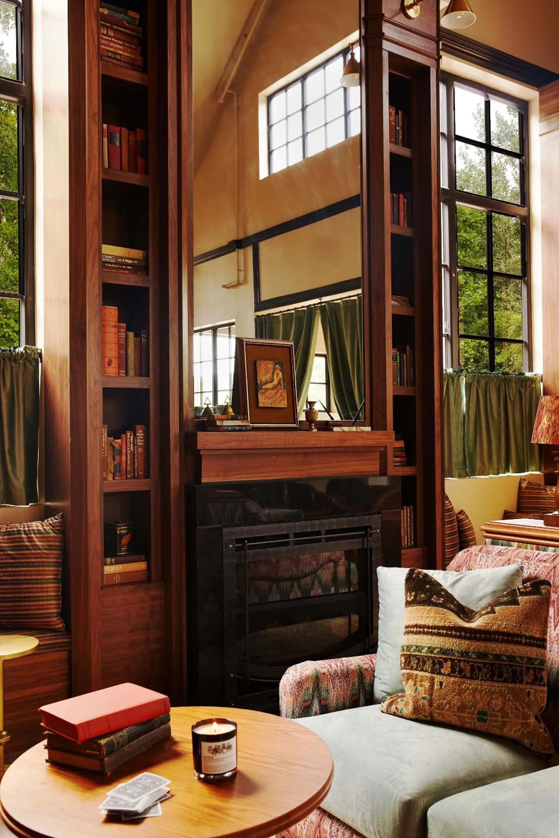 Communal lounge/ TV room in Berkshires Untold