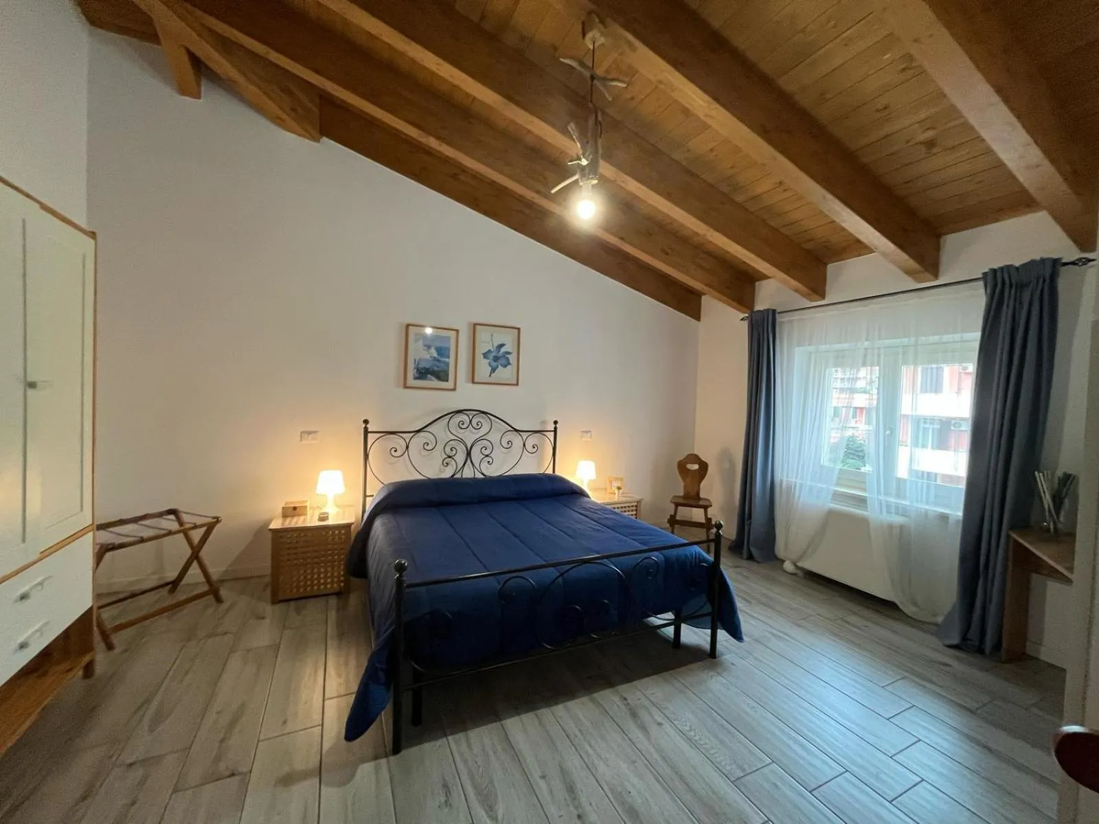 Bed in Nottola B&B