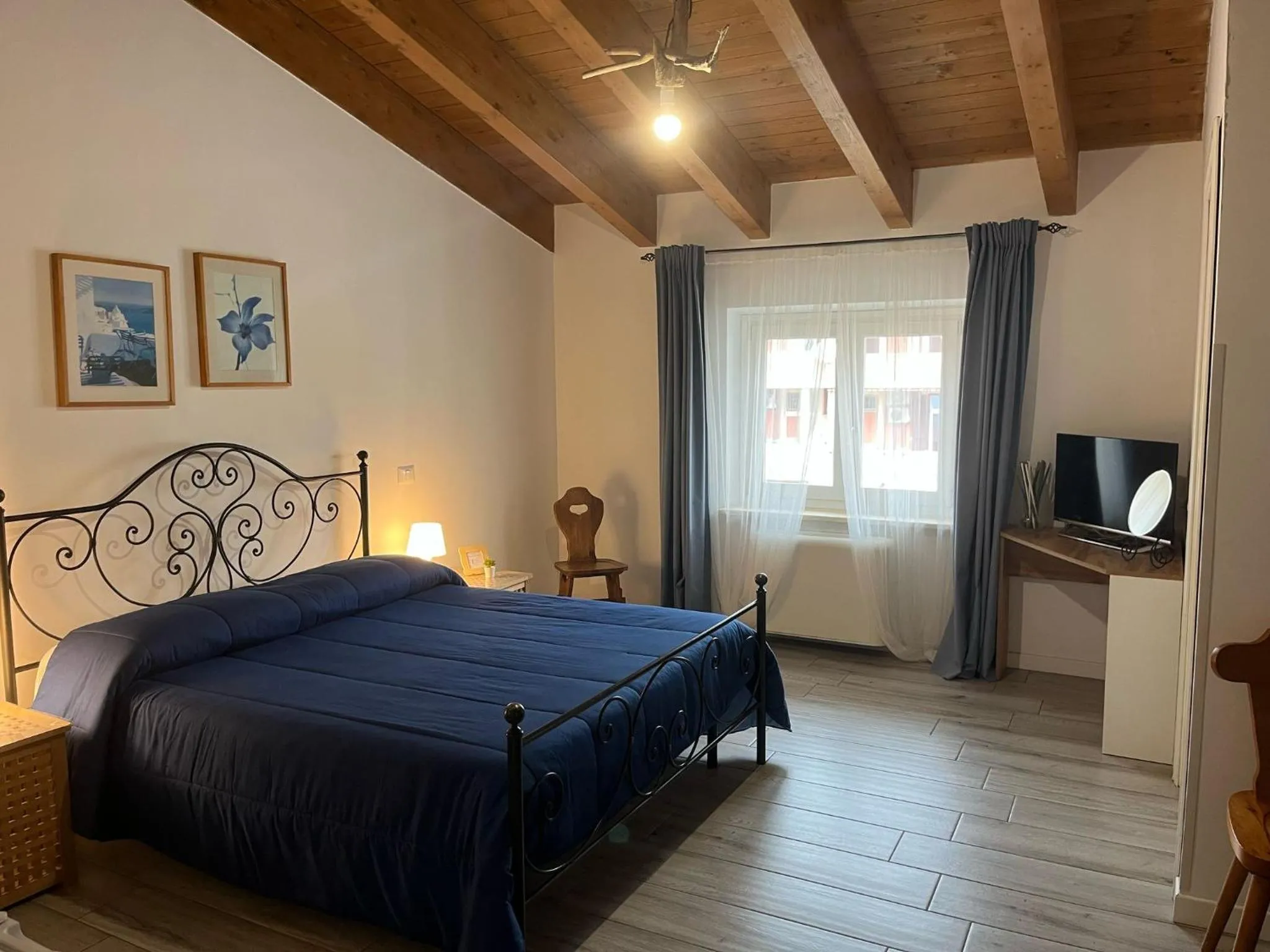 Bed in Nottola B&B