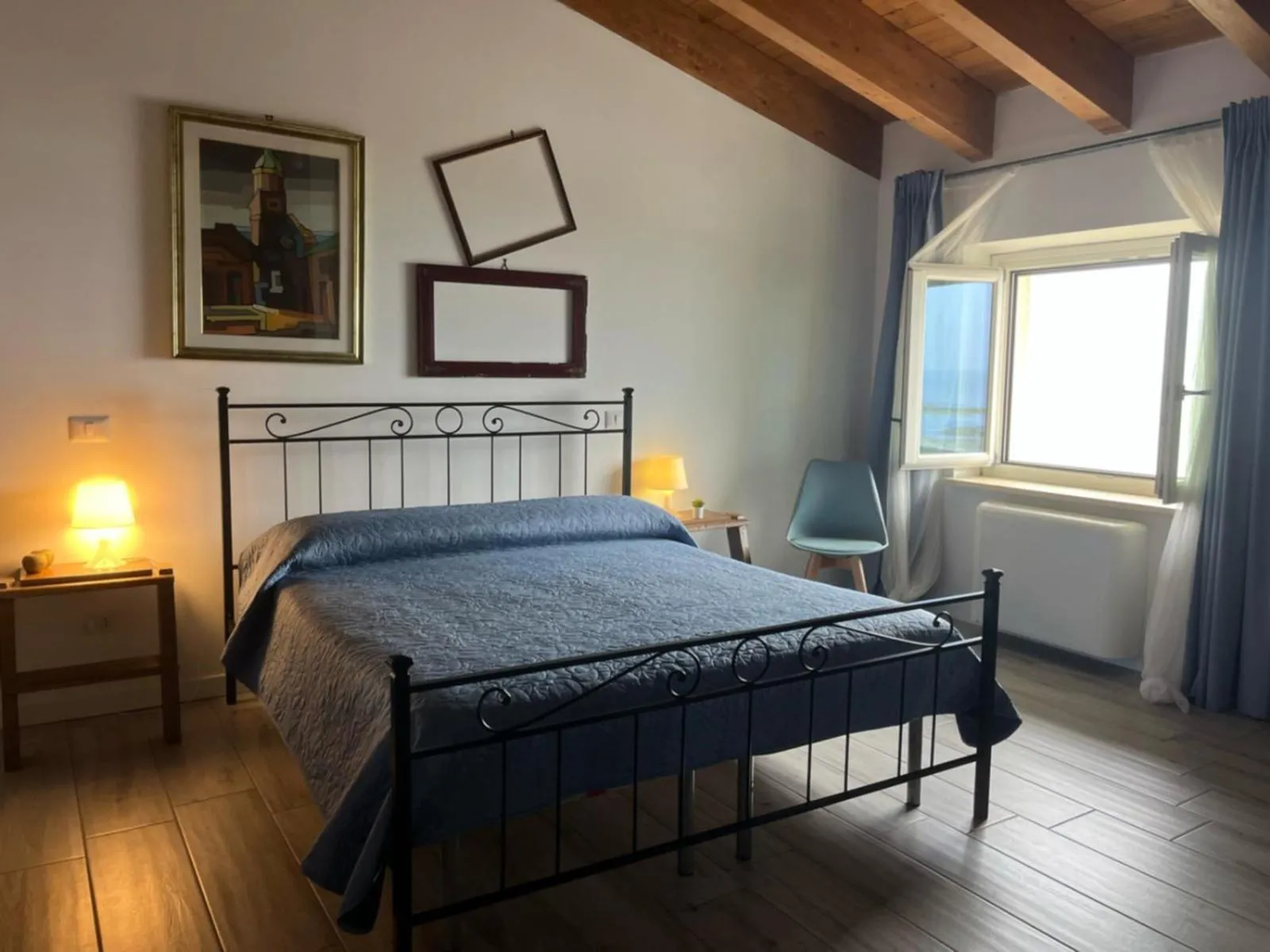 Bed in Nottola B&B