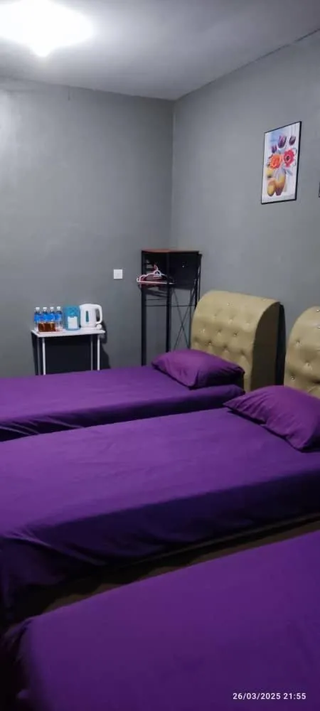Photo of the whole room, Bed in Hotel Oasis