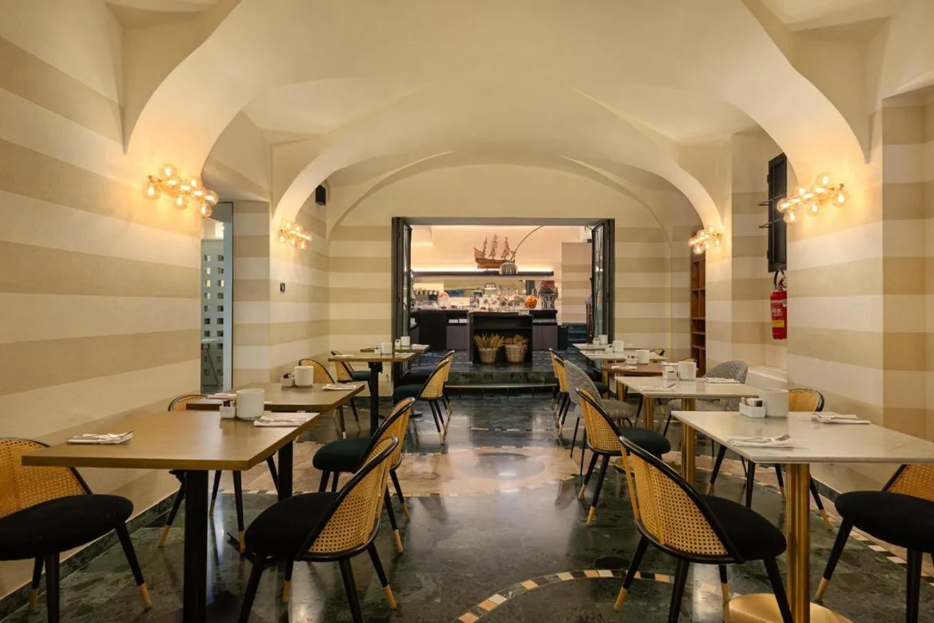 Breakfast in Hotel Ancora