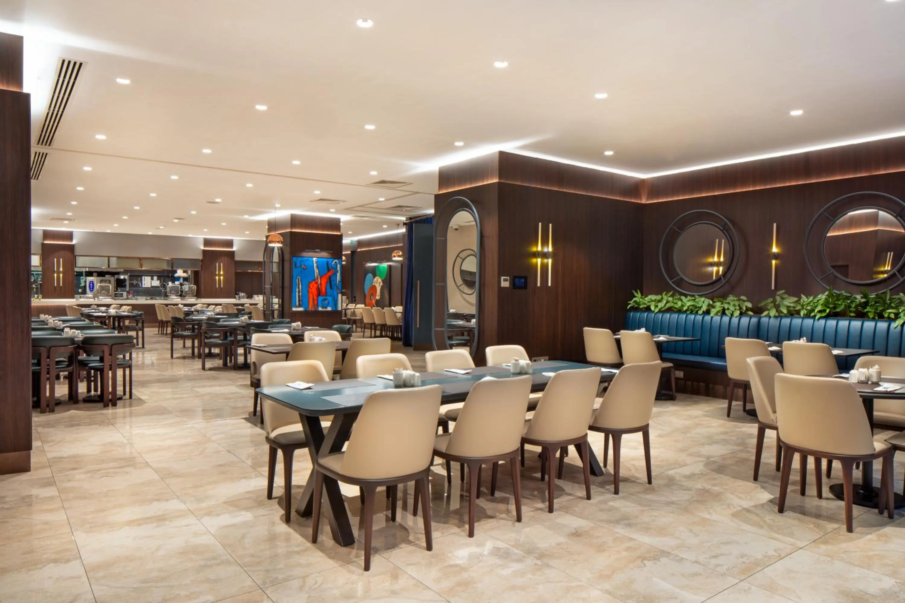 Restaurant/places to eat in TRYP By Wyndham Istanbul Sisli Hotel