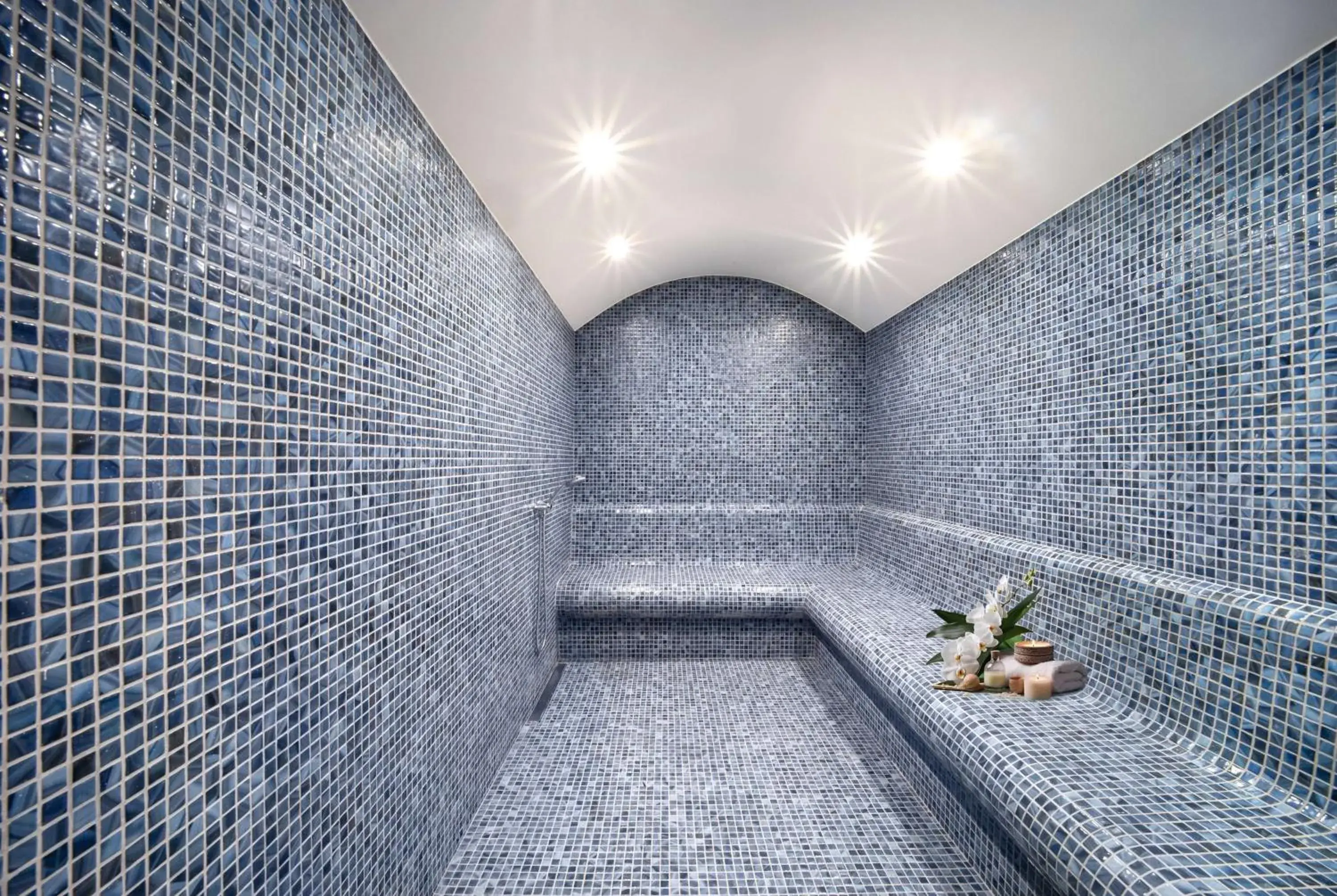 Spa and wellness centre/facilities in TRYP By Wyndham Istanbul Sisli Hotel Spa and wellness centre/facilities in TRYP By Wyndham Istanbul Sisli Hotel