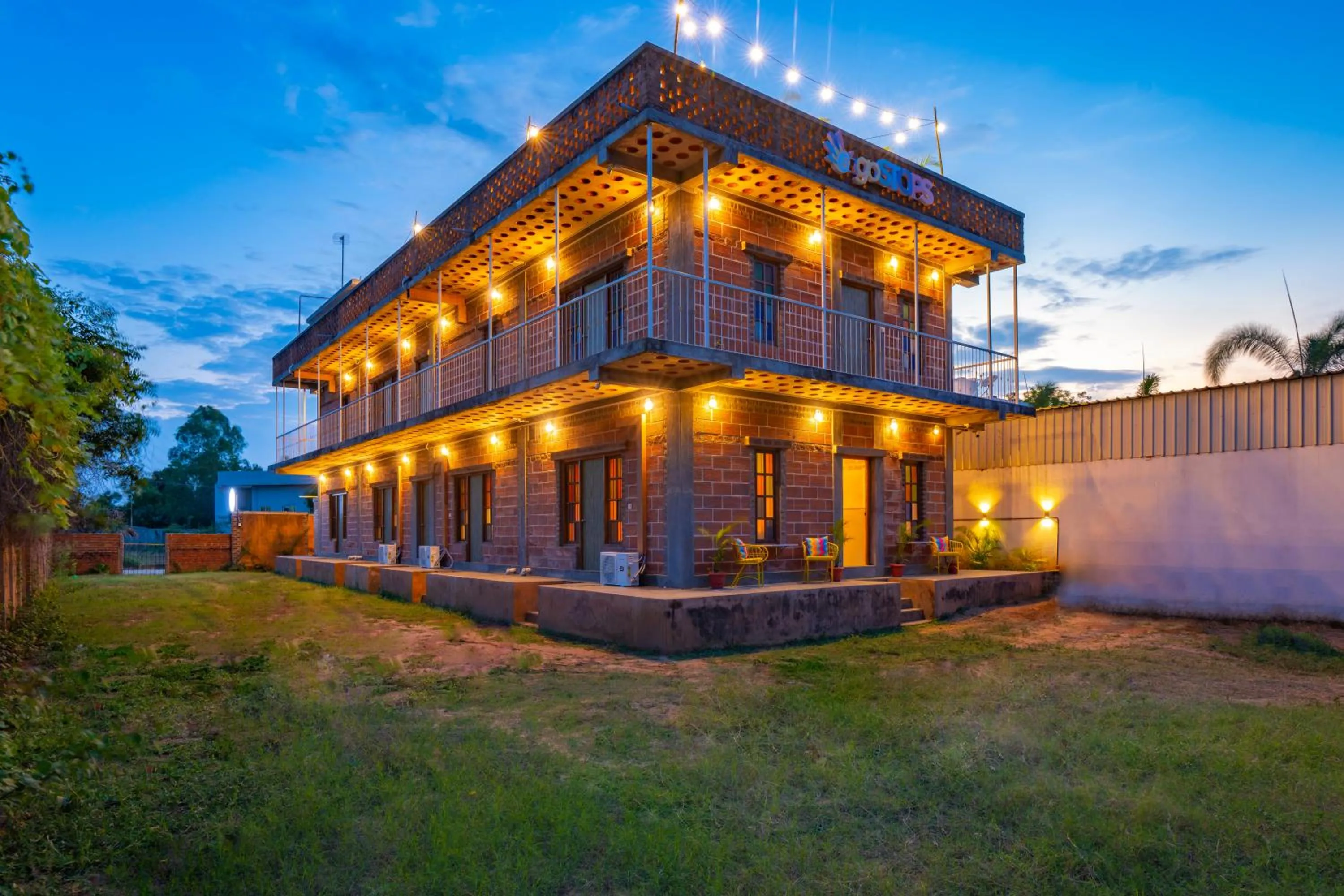 Property building in goSTOPS Pondicherry Near Auroville