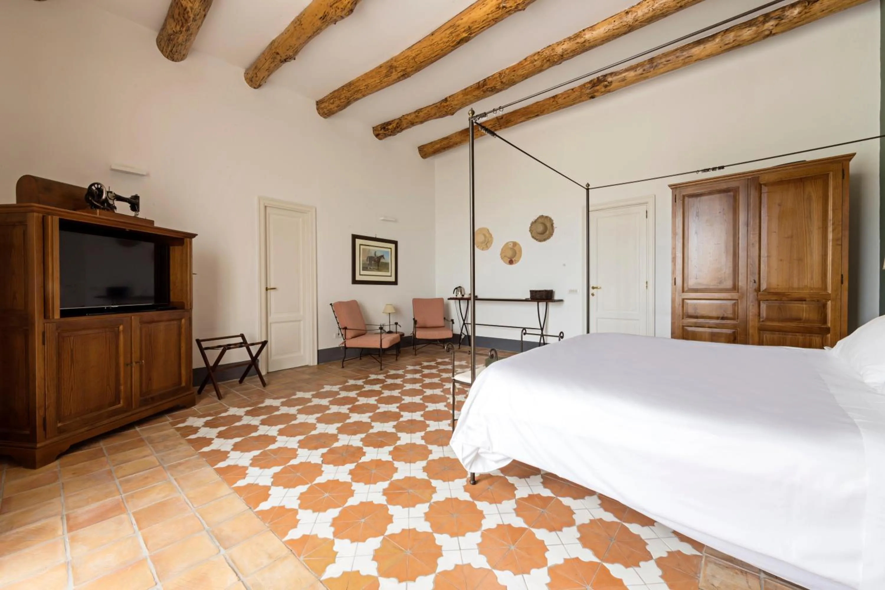 Photo of the whole room, Bed in Relais Regina Giovanna