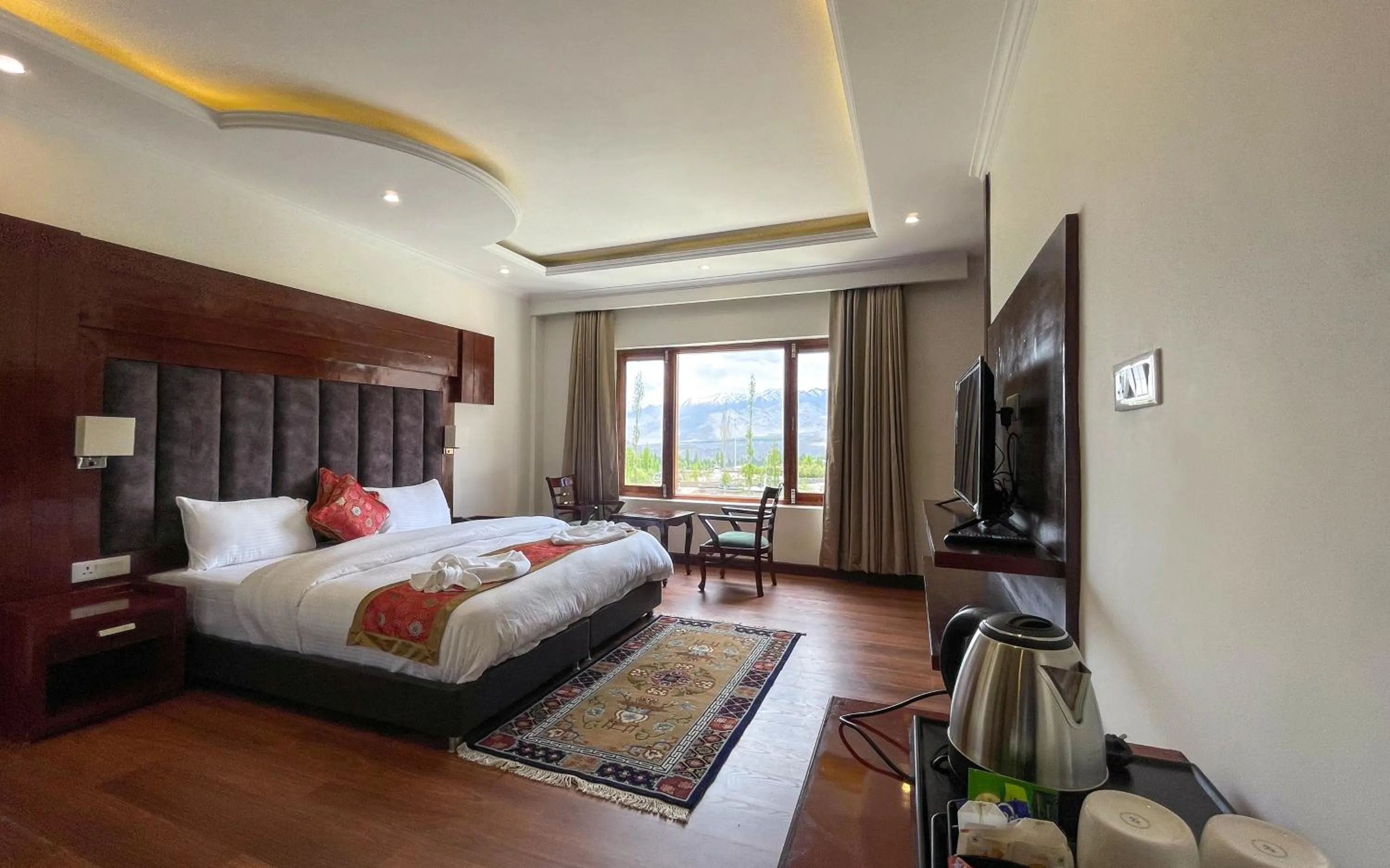 Bedroom, Bed in Hotel Deskitsal