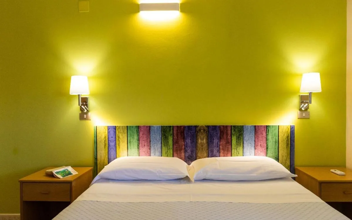 Bed in Tonicello Hotel Resort & SPA