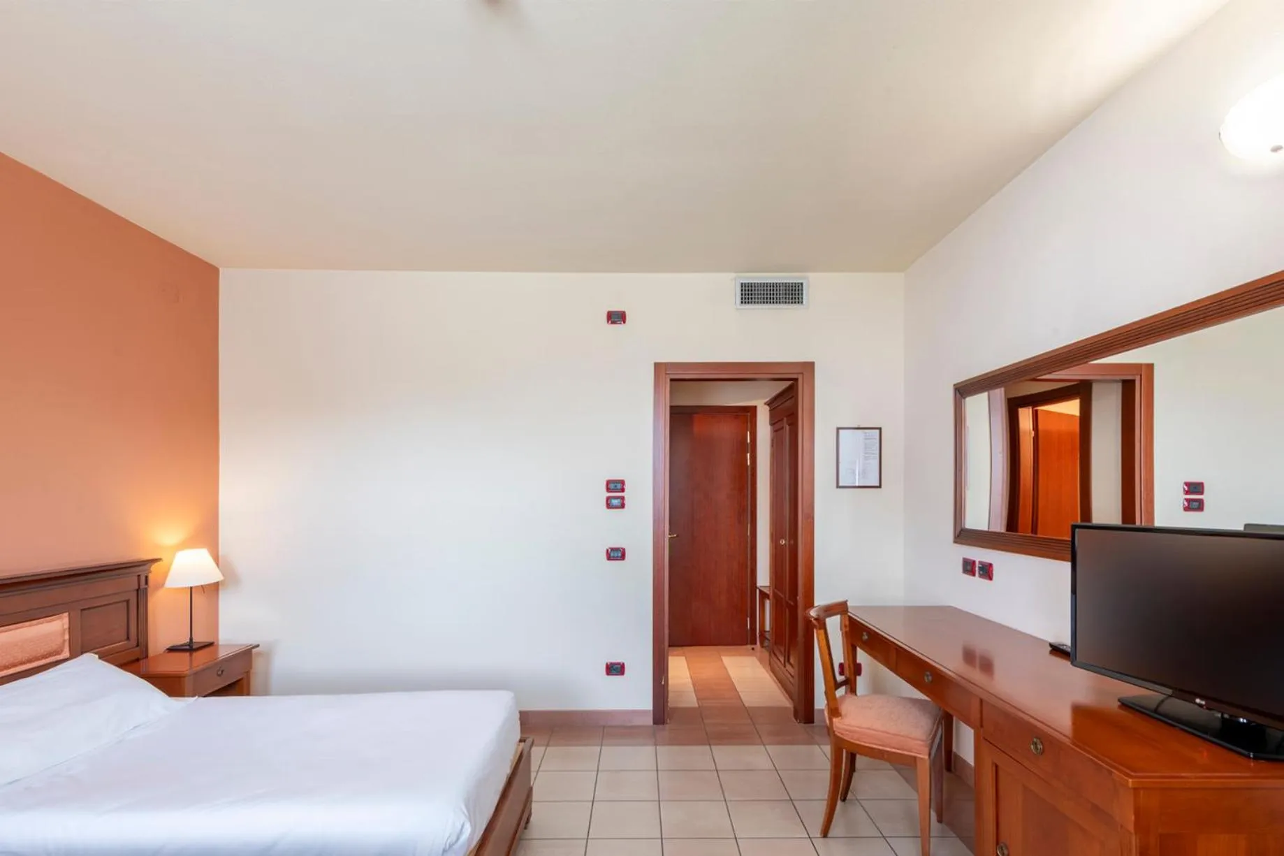 Bedroom, Bed in Hotel Vecchio Casello