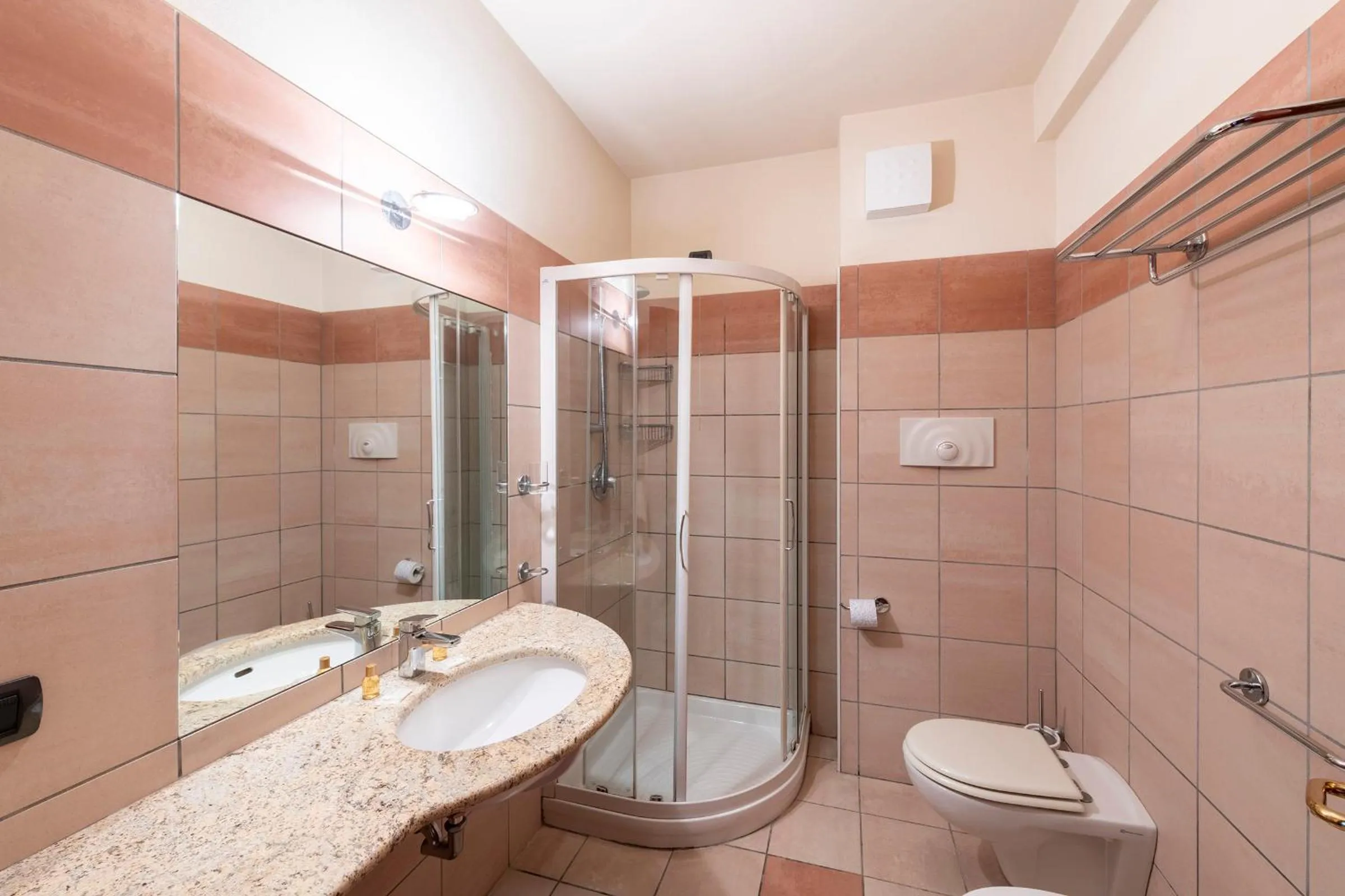 Bathroom in Hotel Vecchio Casello