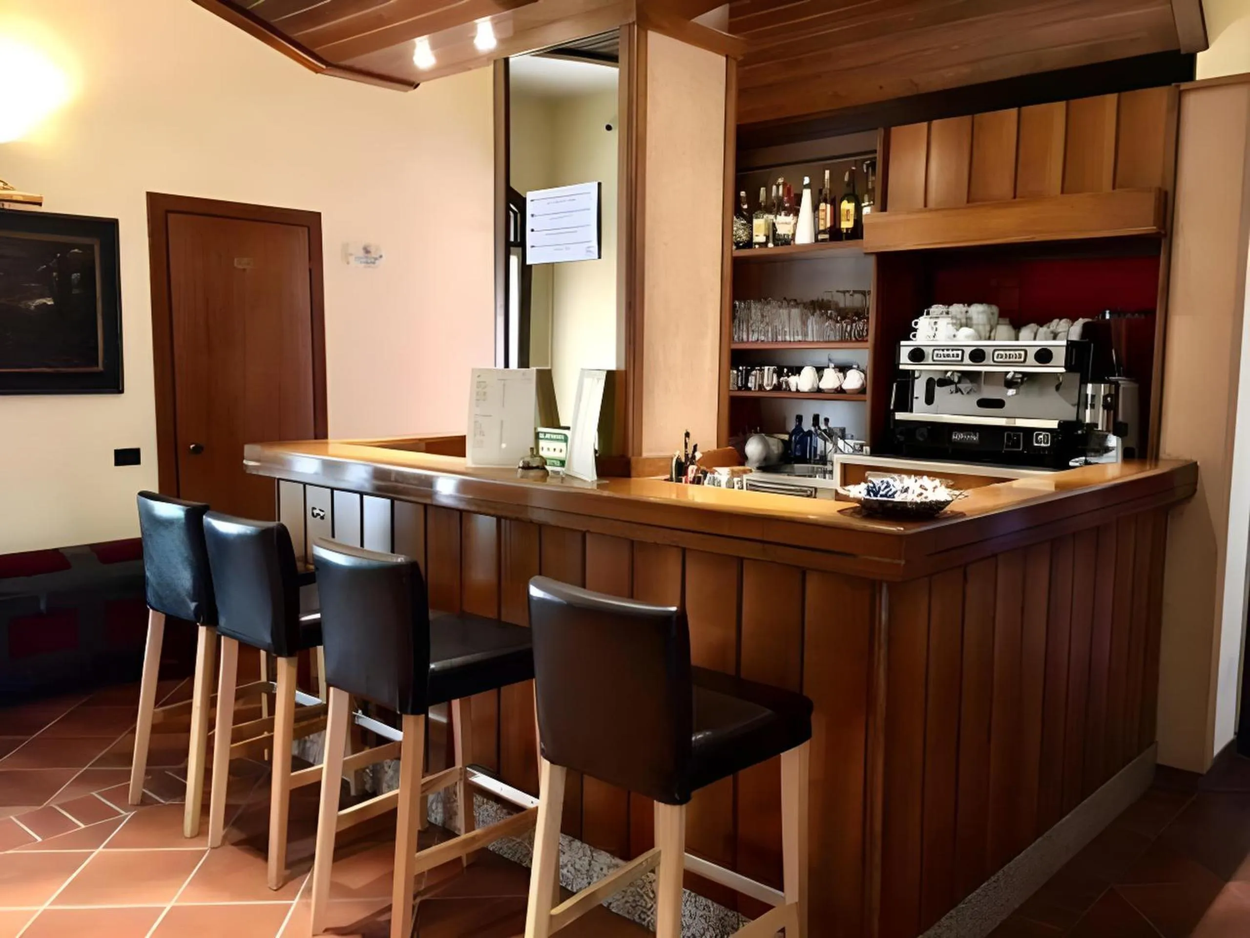Lounge or bar in Hotel Vecchio Casello