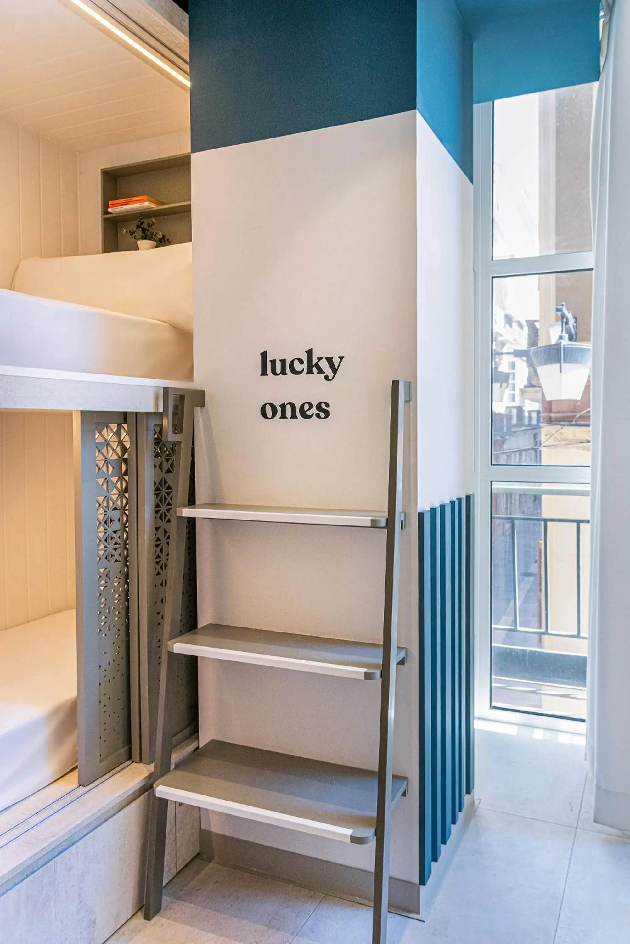 Twin Room with Shared Bathroom in Coeo Pod Hostel Beatas Twin Room with Shared Bathroom in Coeo Pod Hostel Beatas