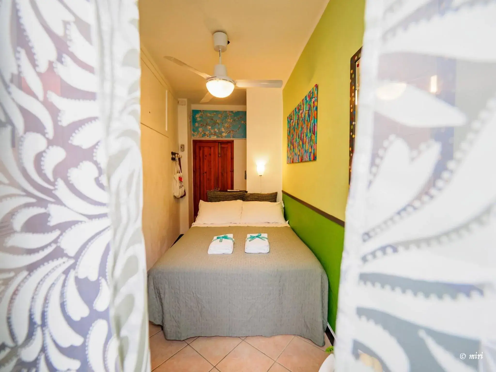 One-Bedroom Apartment in Carmelina Tiny Village Room One-Bedroom Apartment in Carmelina Tiny Village Room