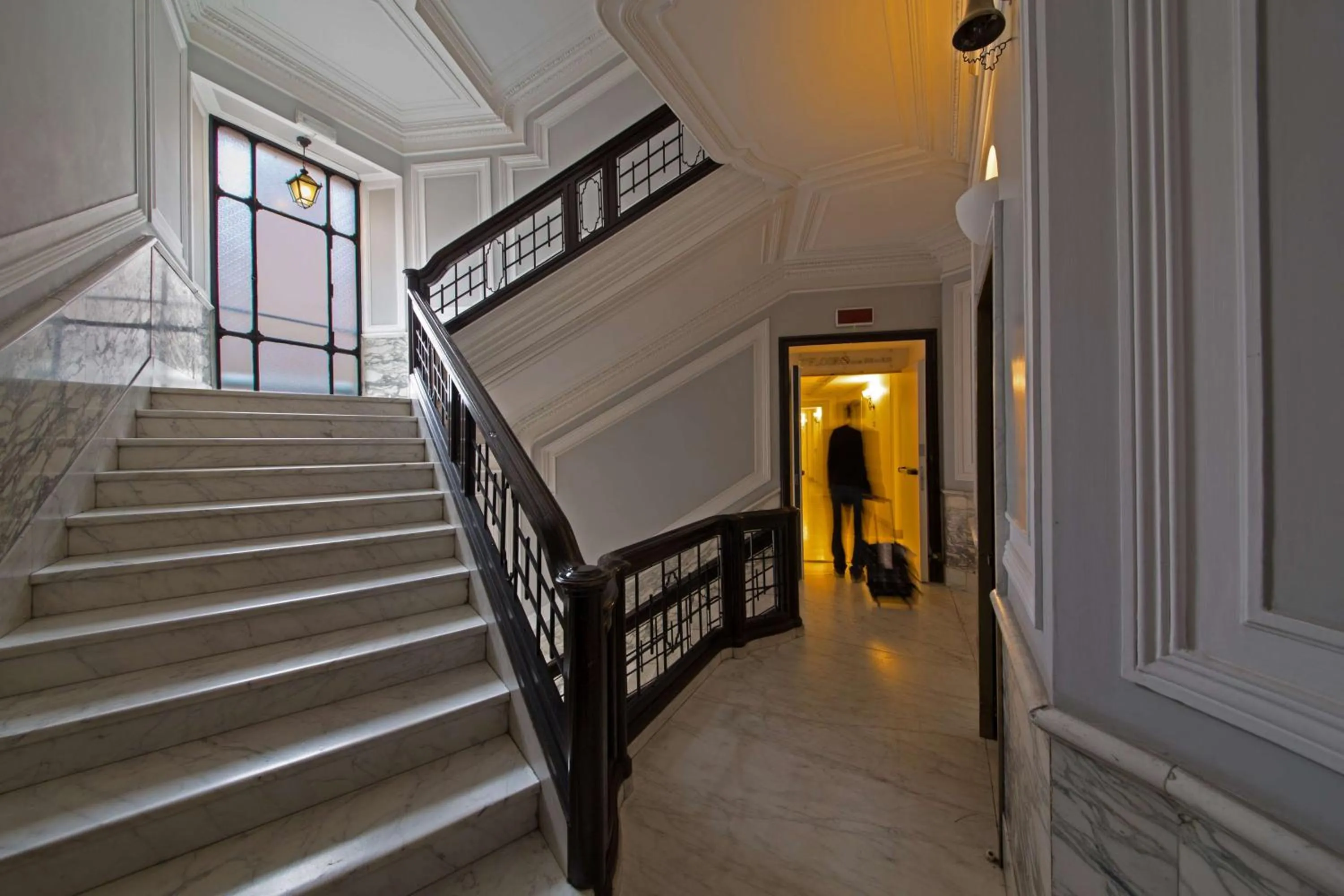 Lobby or reception in Best Western Hotel Astrid