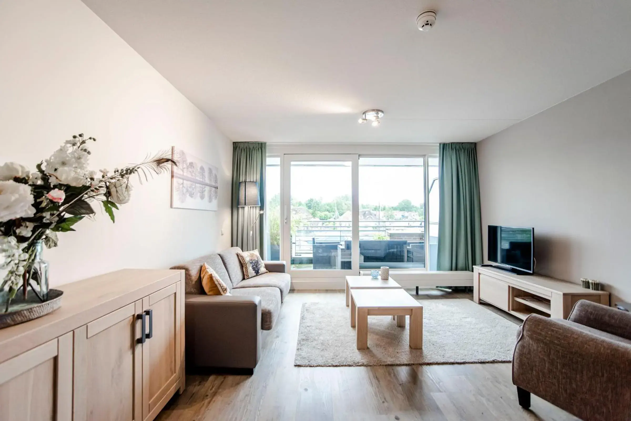 One-Bedroom Apartment with Balcony- First Floor in Kaag Resort One-Bedroom Apartment with Balcony- First Floor in Kaag Resort