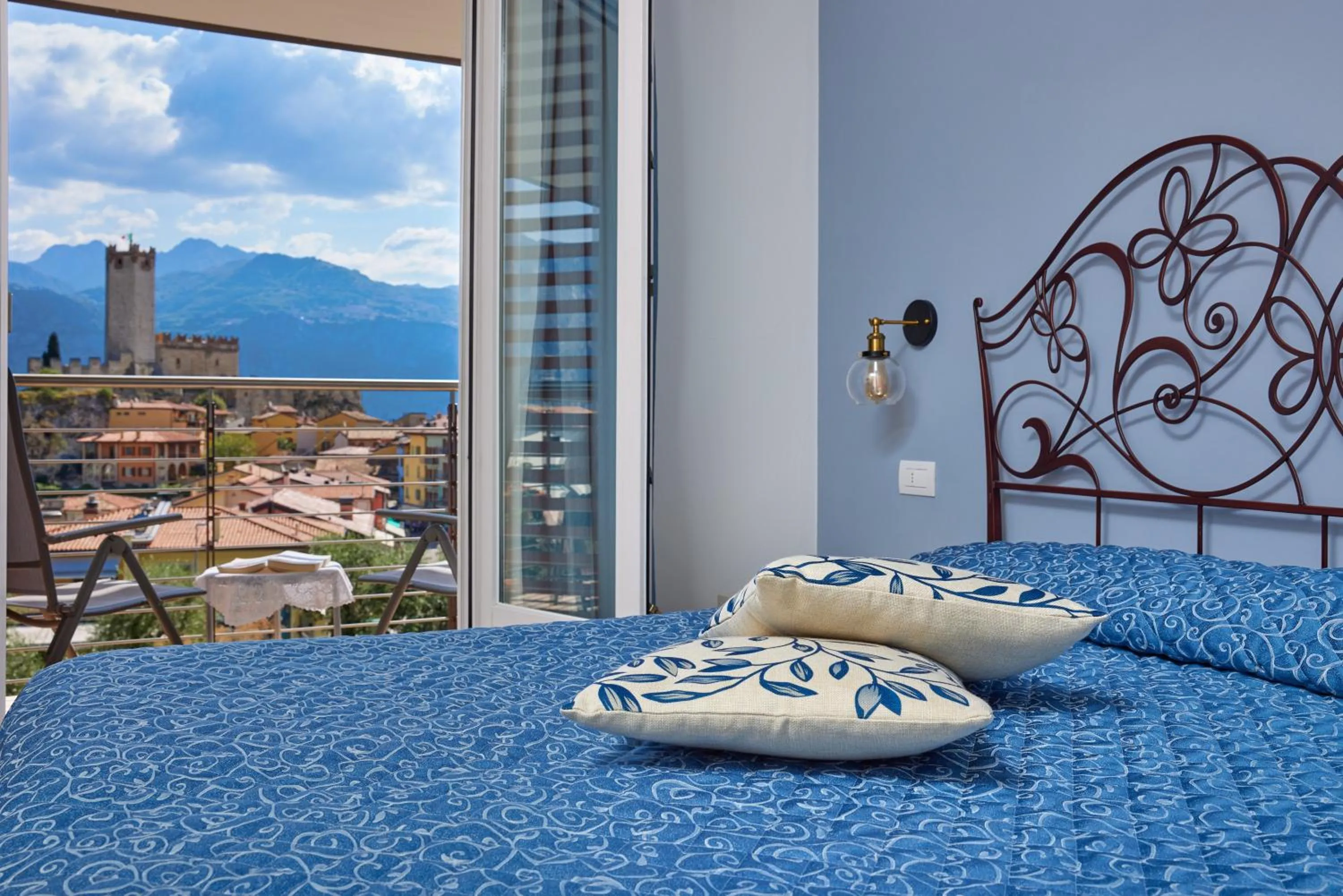 View (from property/room), Bed in Eco Hotel Ariston