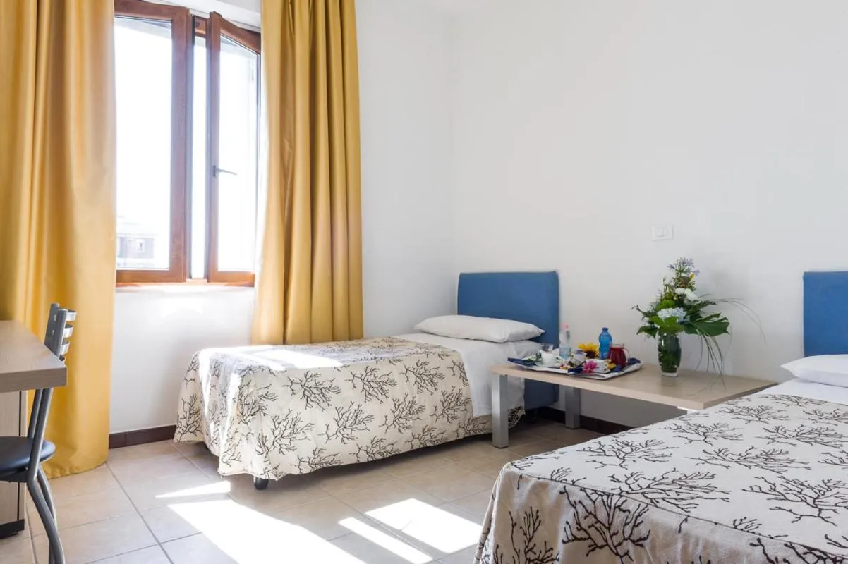 Day, Bed in Hotel Rondine