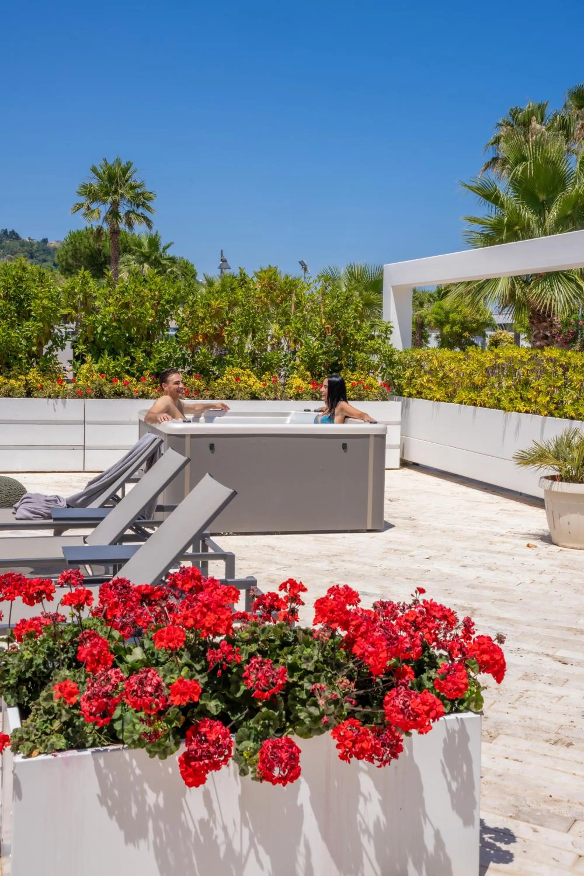 Hot Tub in EUROPA Hotel