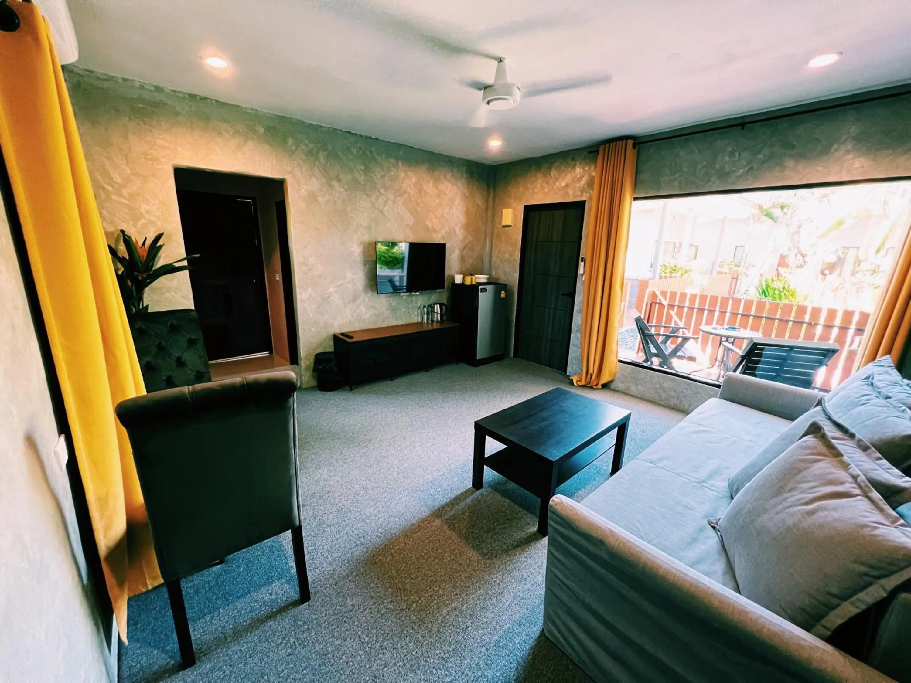 Living room in ViVi Hotel Resort