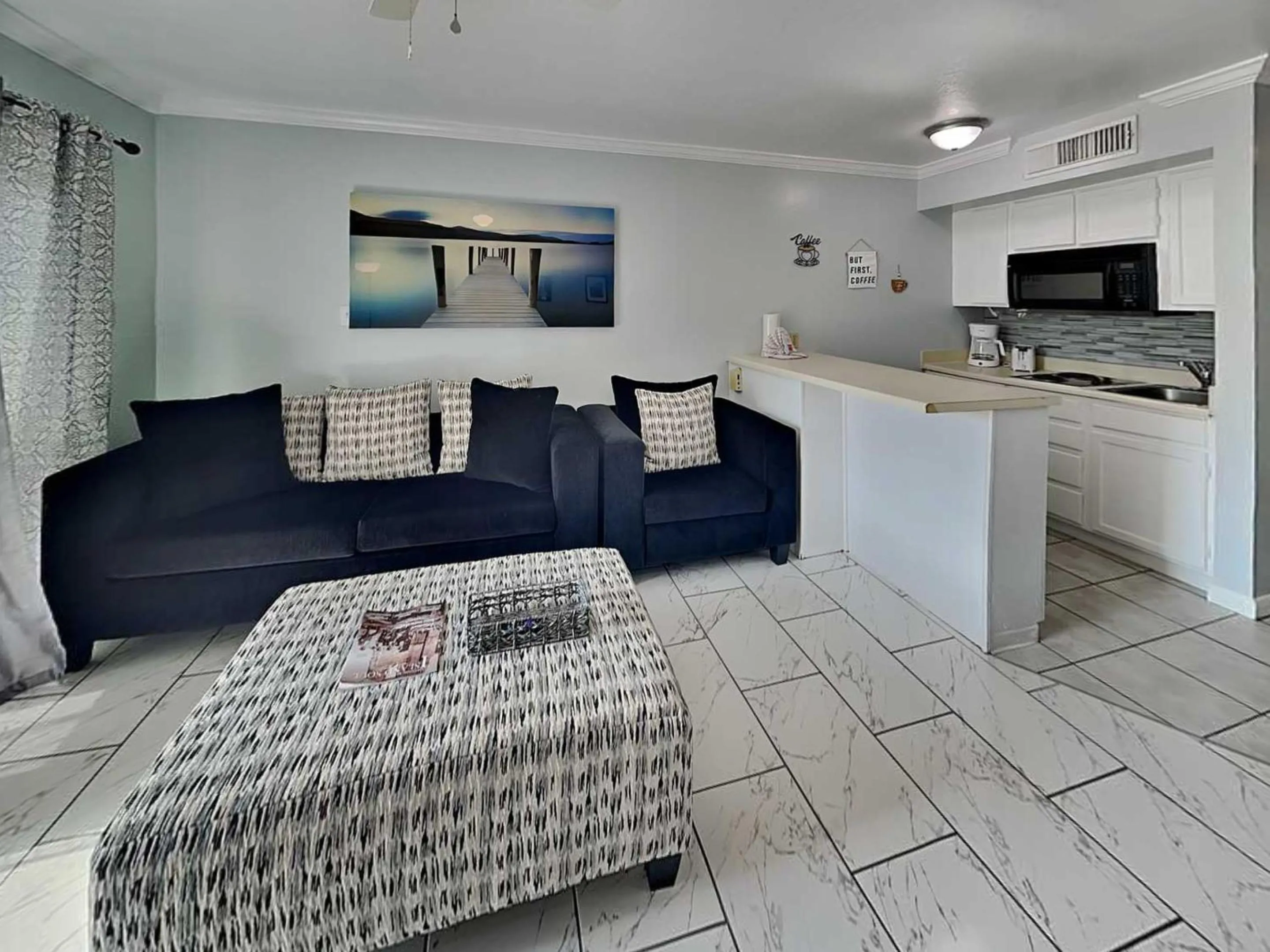 Kitchen or kitchenette in Victorian 3112-All for Fun