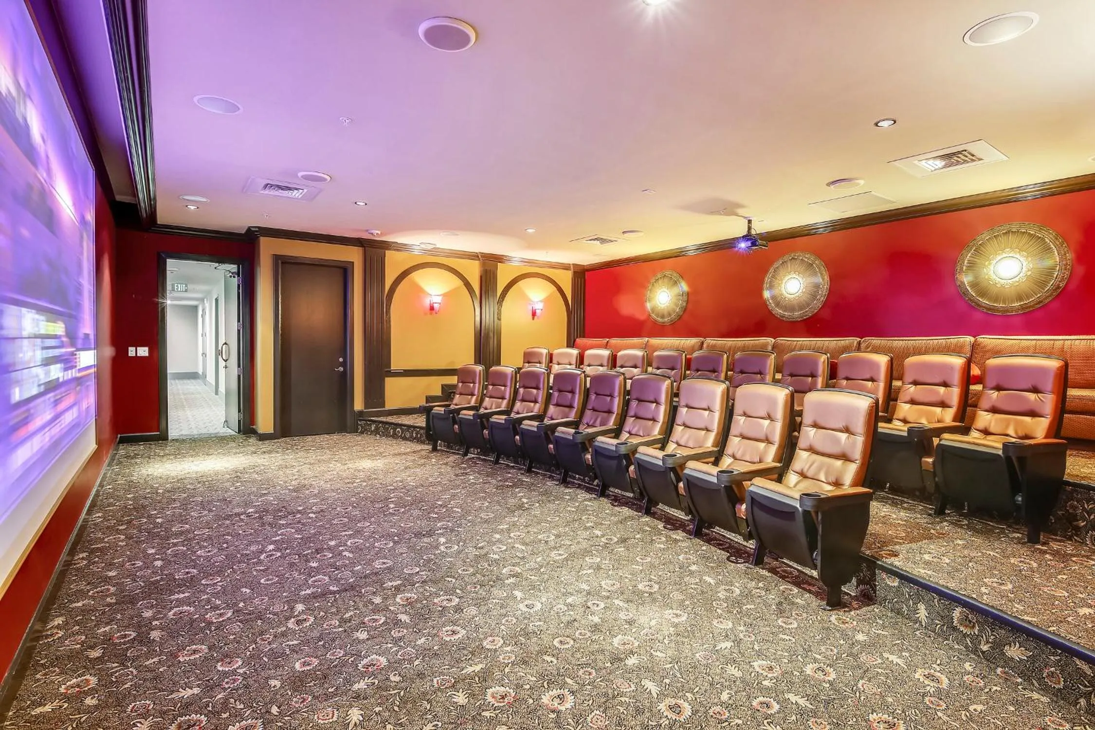 Property building in Diamond Beach 708-Kohinoor